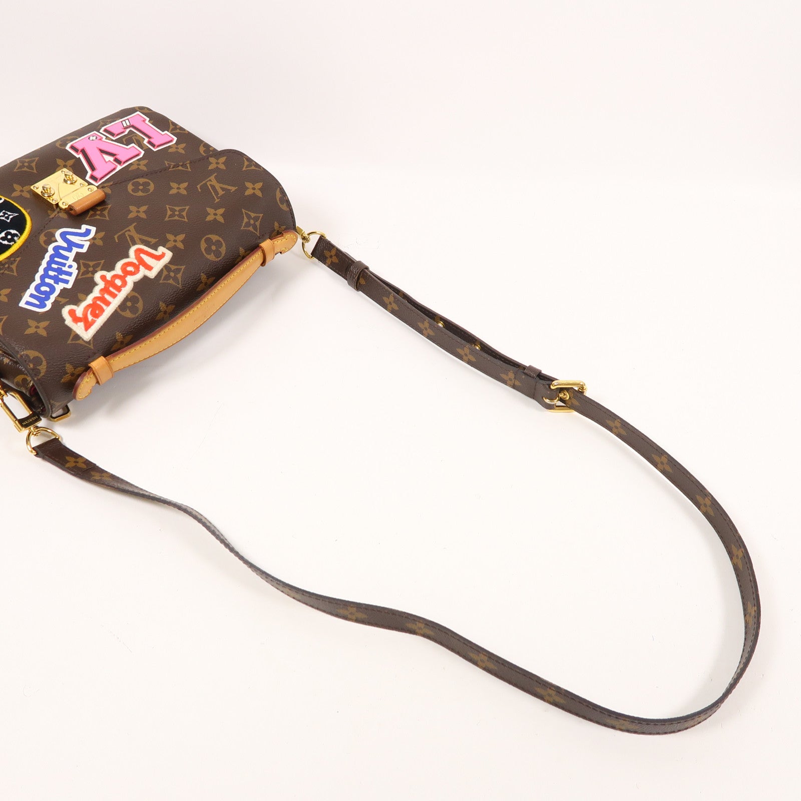 LOUIS VUITTON Monogram Patches Pochette Metis金扣手挽肩背兩用袋