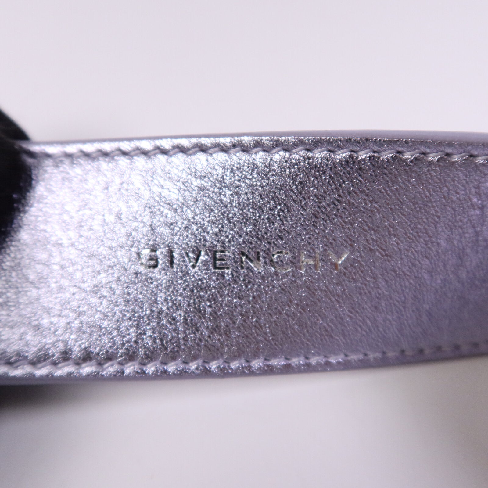 GIVENCHY 牛皮皮革/緞面/鑽石Mini Antigona Stretch銀扣手挽肩背兩用袋