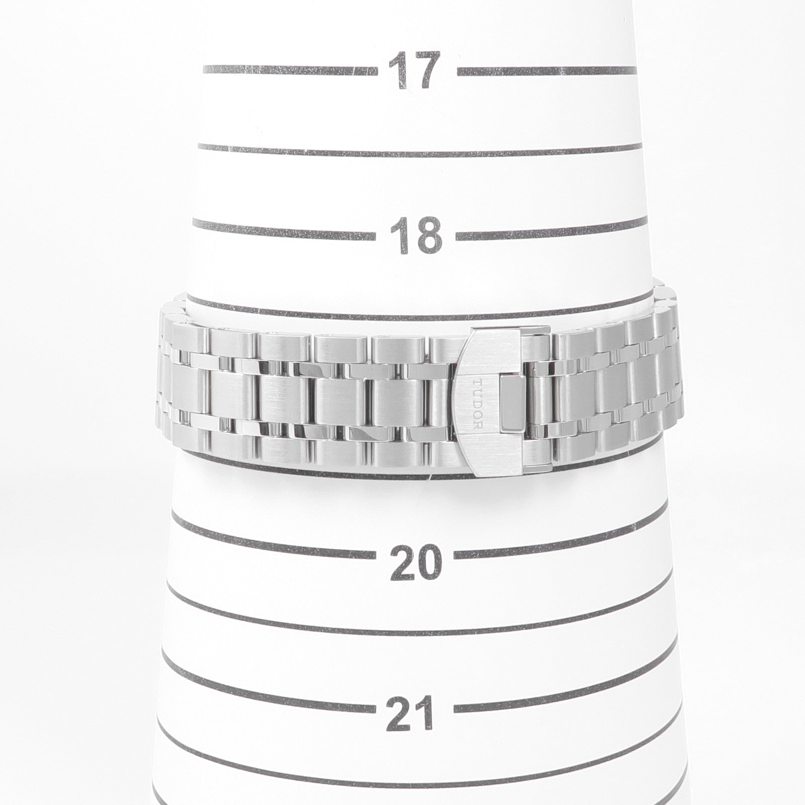 TUDOR Tudor Royal 28500