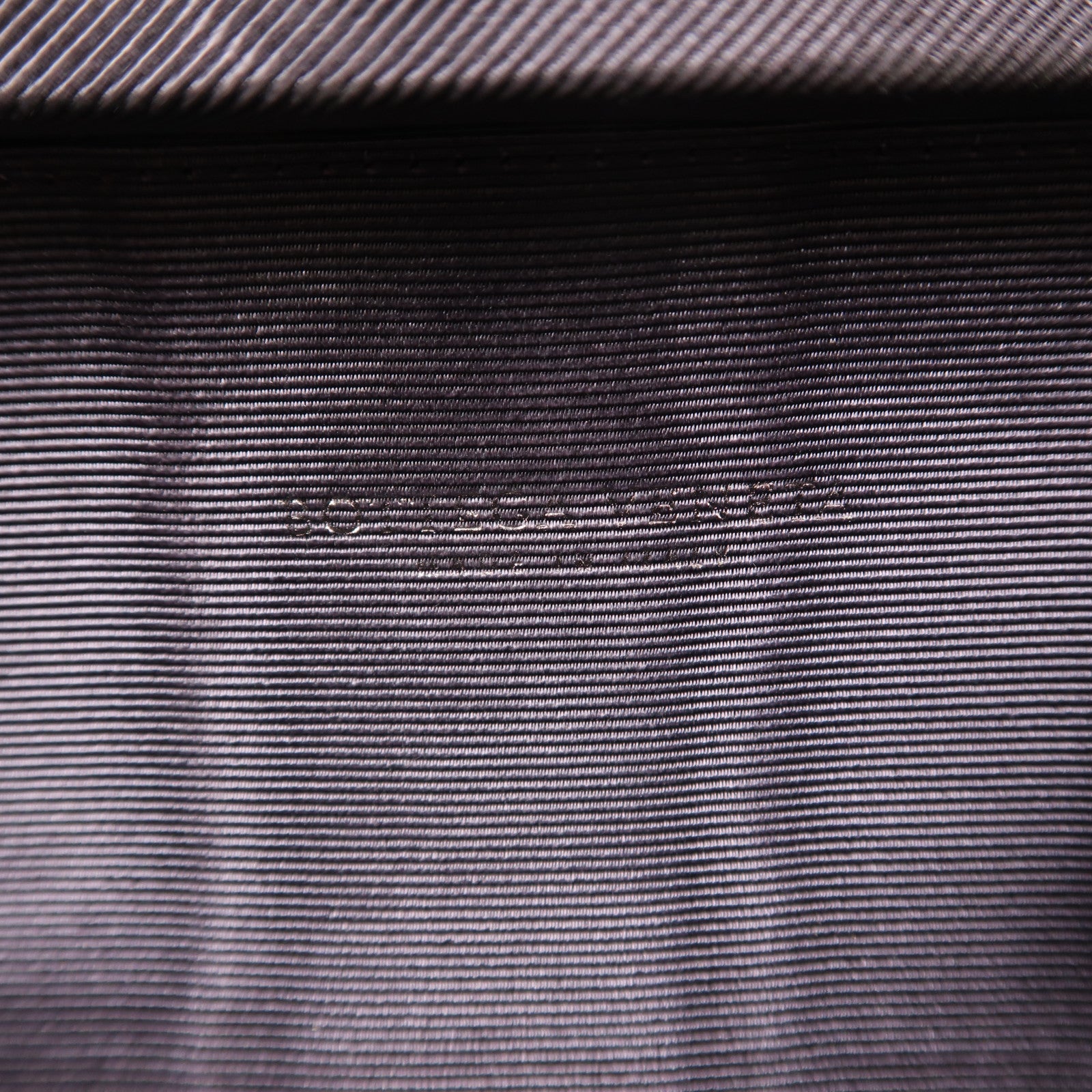 BOTTEGA VENETA 緞布Clutch Bag手拿包