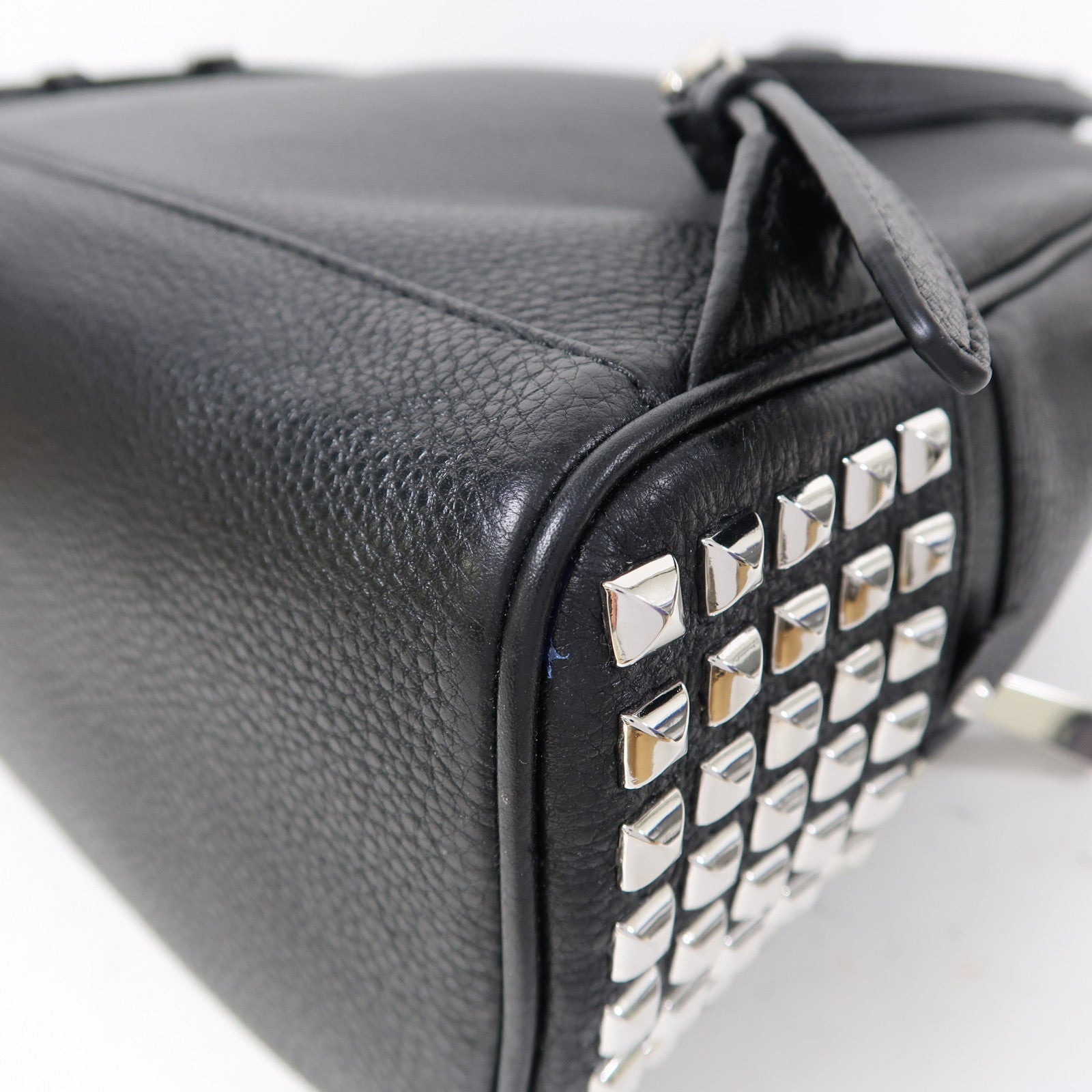 Michael Kors 皮革Backpack銀扣背包黑色
