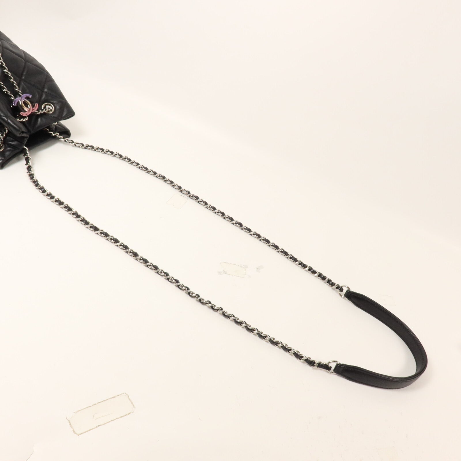 CHANEL 羊皮皮革Mini Bucket Bag鏈帶肩背袋