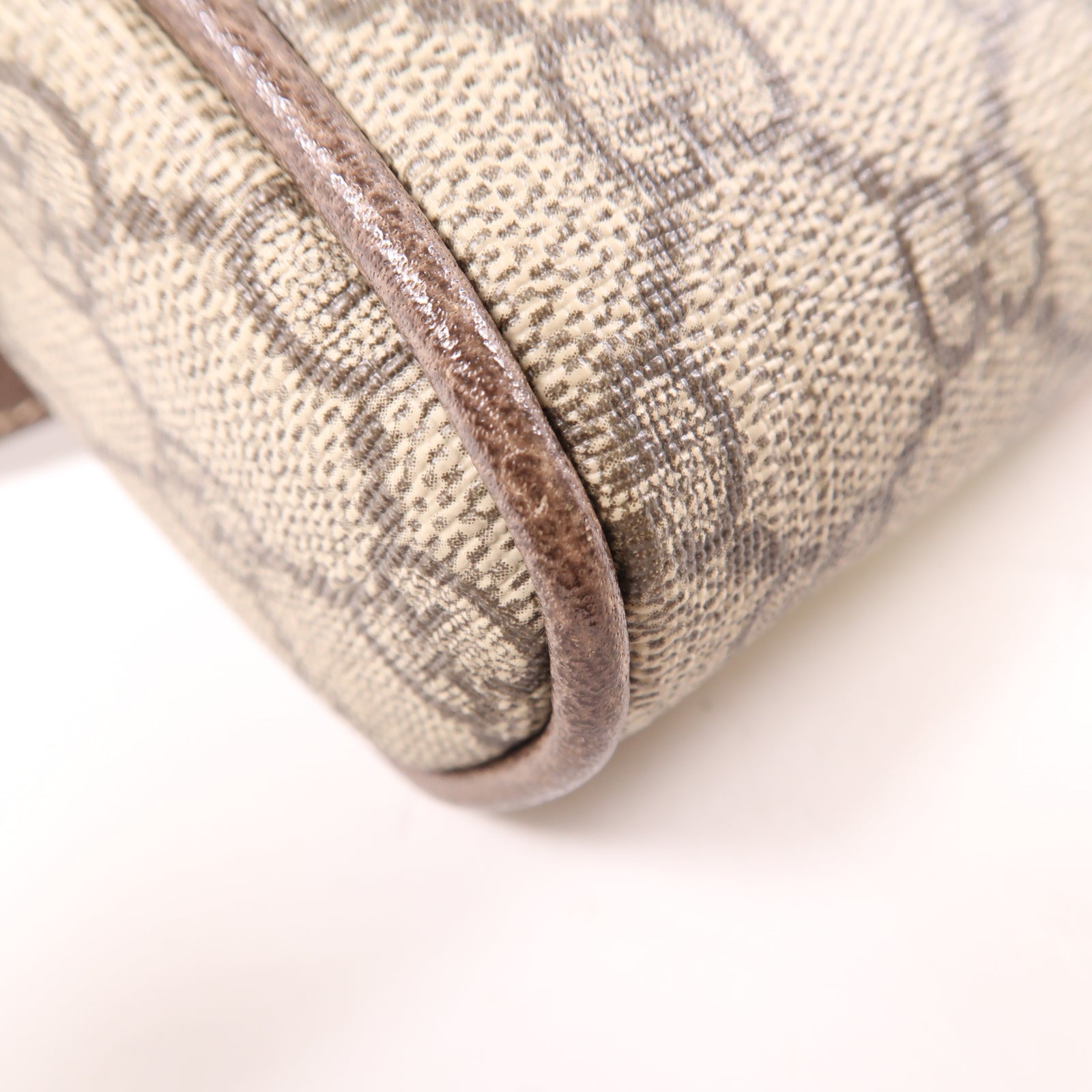 GUCCI 塗層帆布Ophidia GG金扣腰包棕色