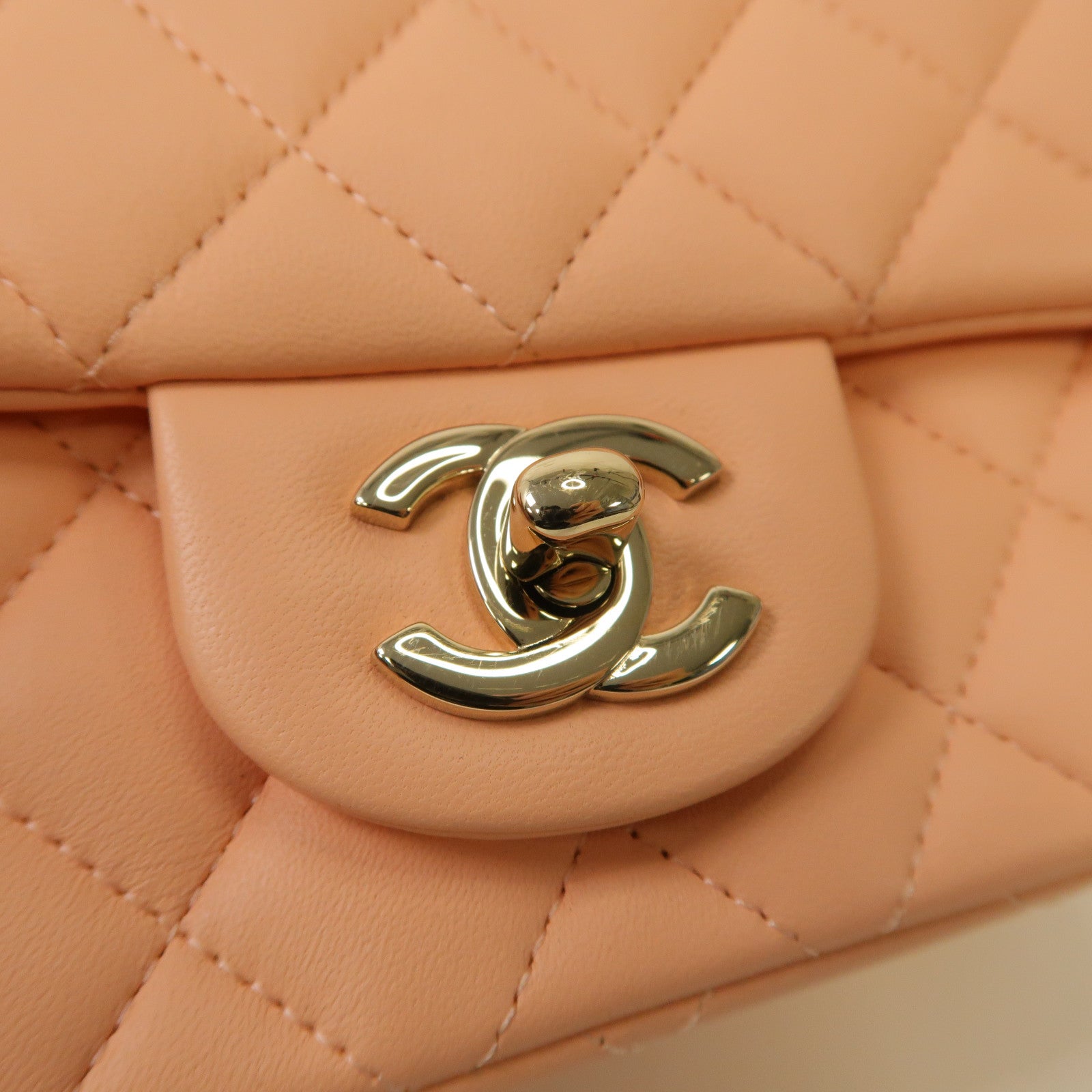 CHANEL 【激減優惠】菱格羊皮皮革Classic 17金扣手肩背袋粉紅色