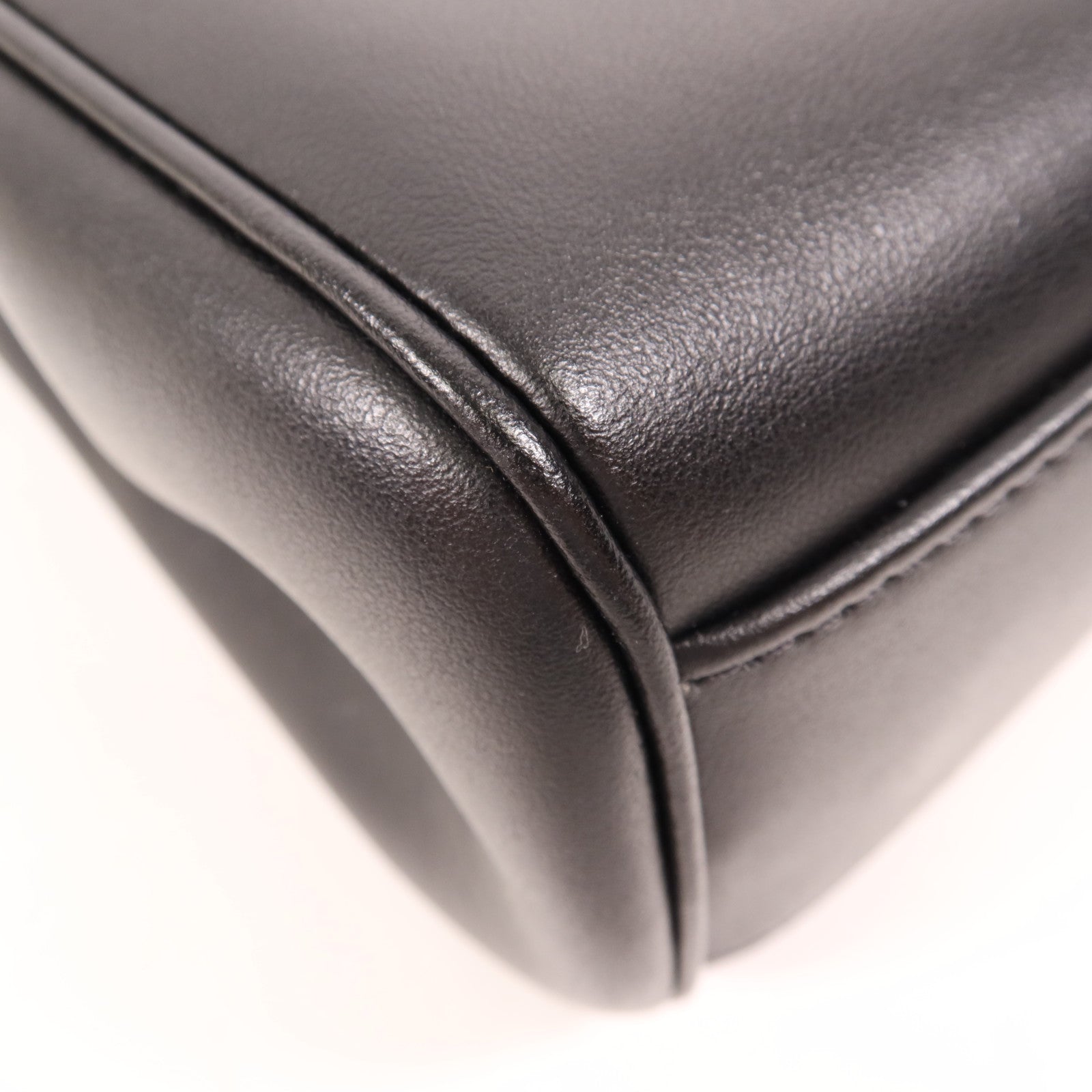 CELINE 牛皮皮革Teen Soft金扣肩背袋