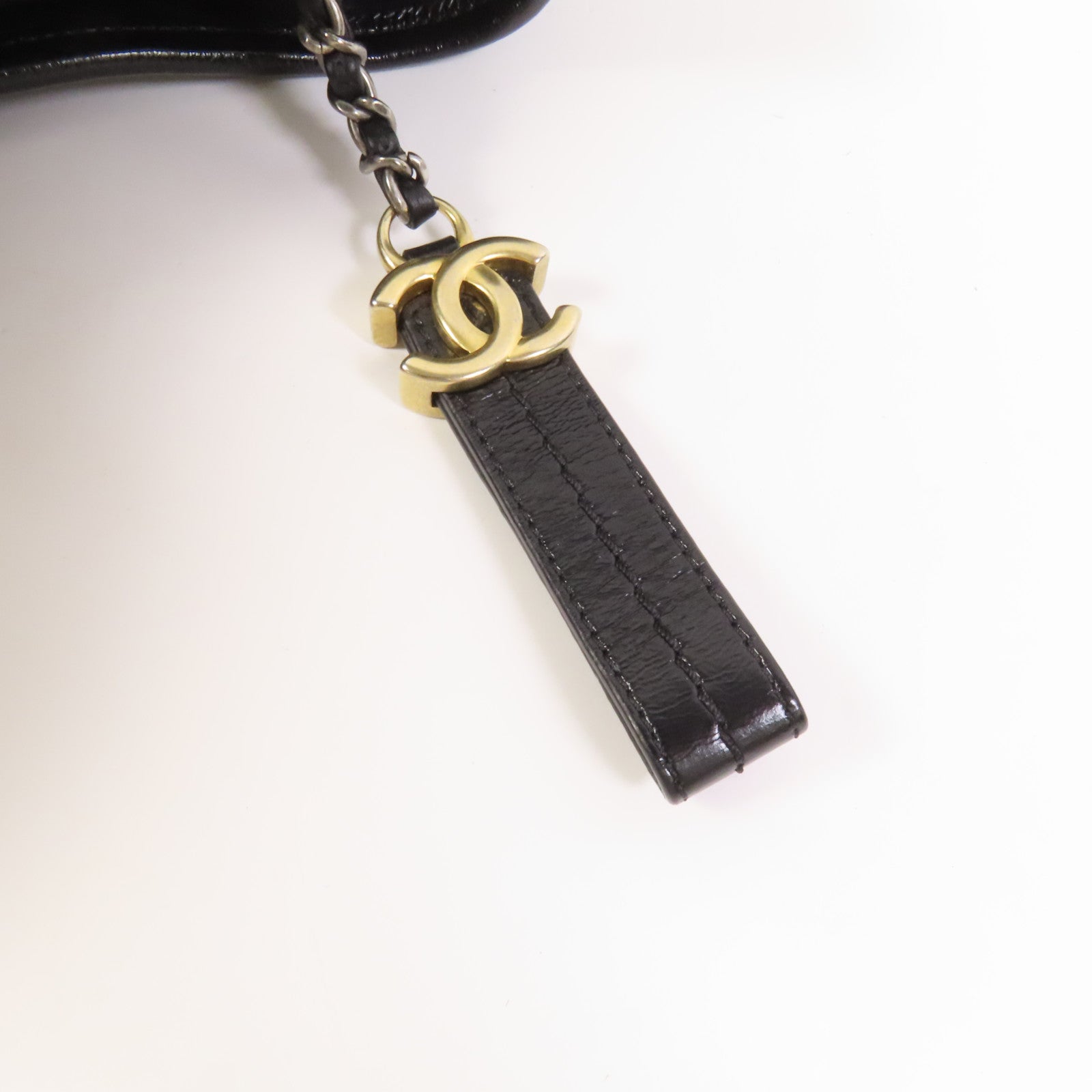 CHANEL 牛皮皮革Gabrielle Small金扣鏈帶肩背袋