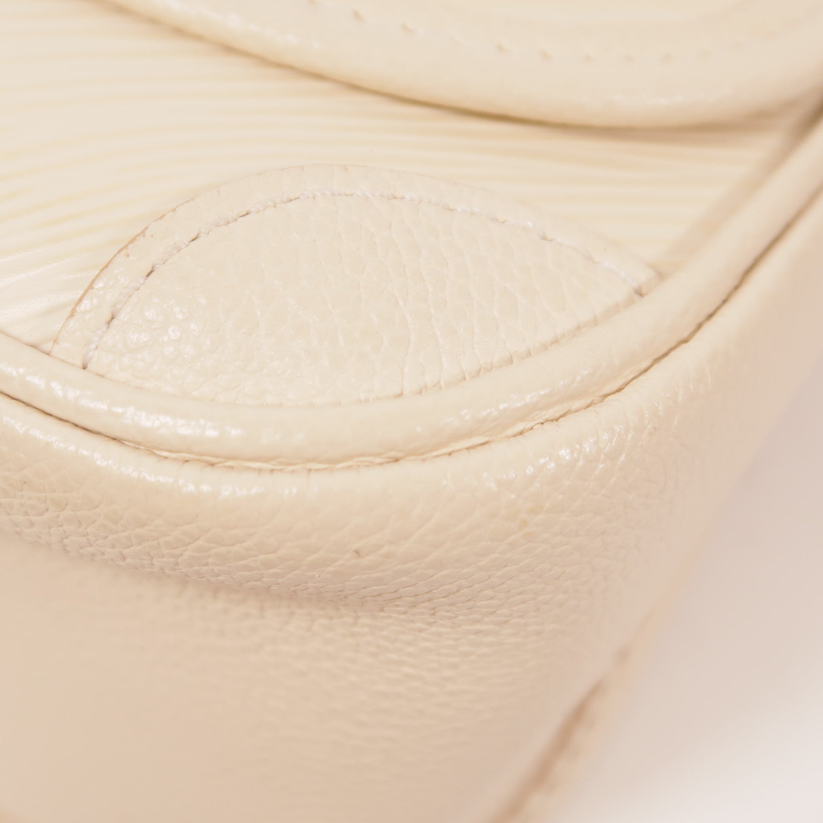 LOUIS VUITTON LV SHW Buci Shoulder Bag M59457 Epi Beige