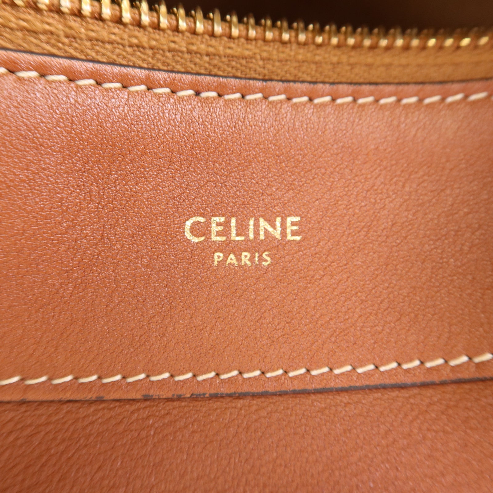 CELINE 牛皮皮革Romy金扣肩背袋