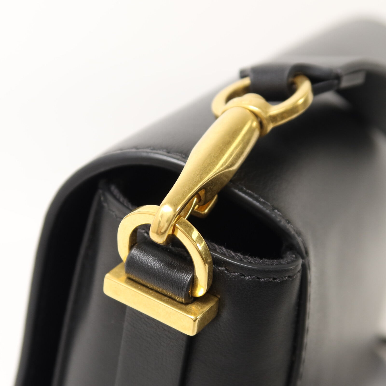 Valentino 牛皮皮革Shoulder Bag肩背袋