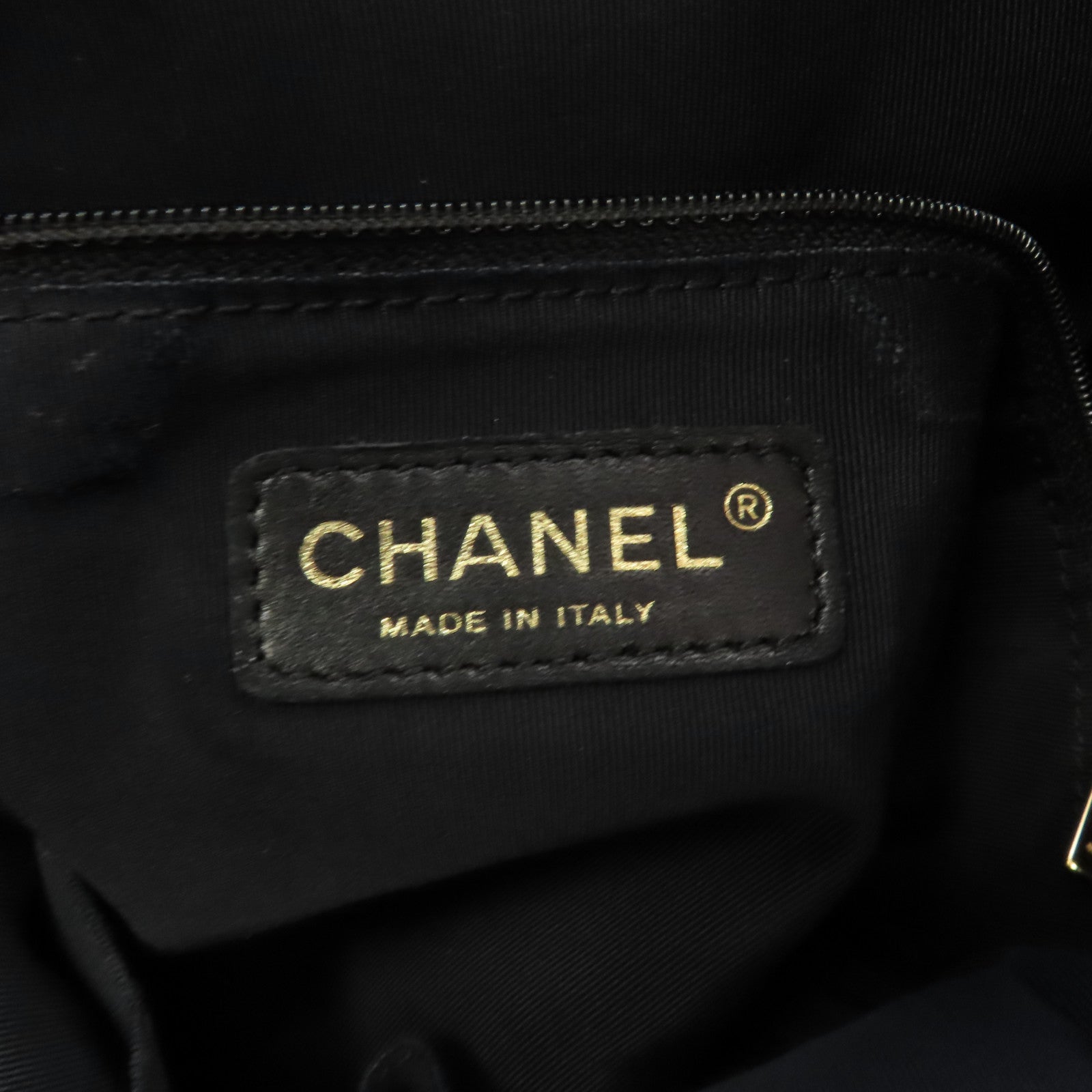 CHANEL 菱格牛皮皮革Shoulder Bag金扣鏈帶肩背袋黑色