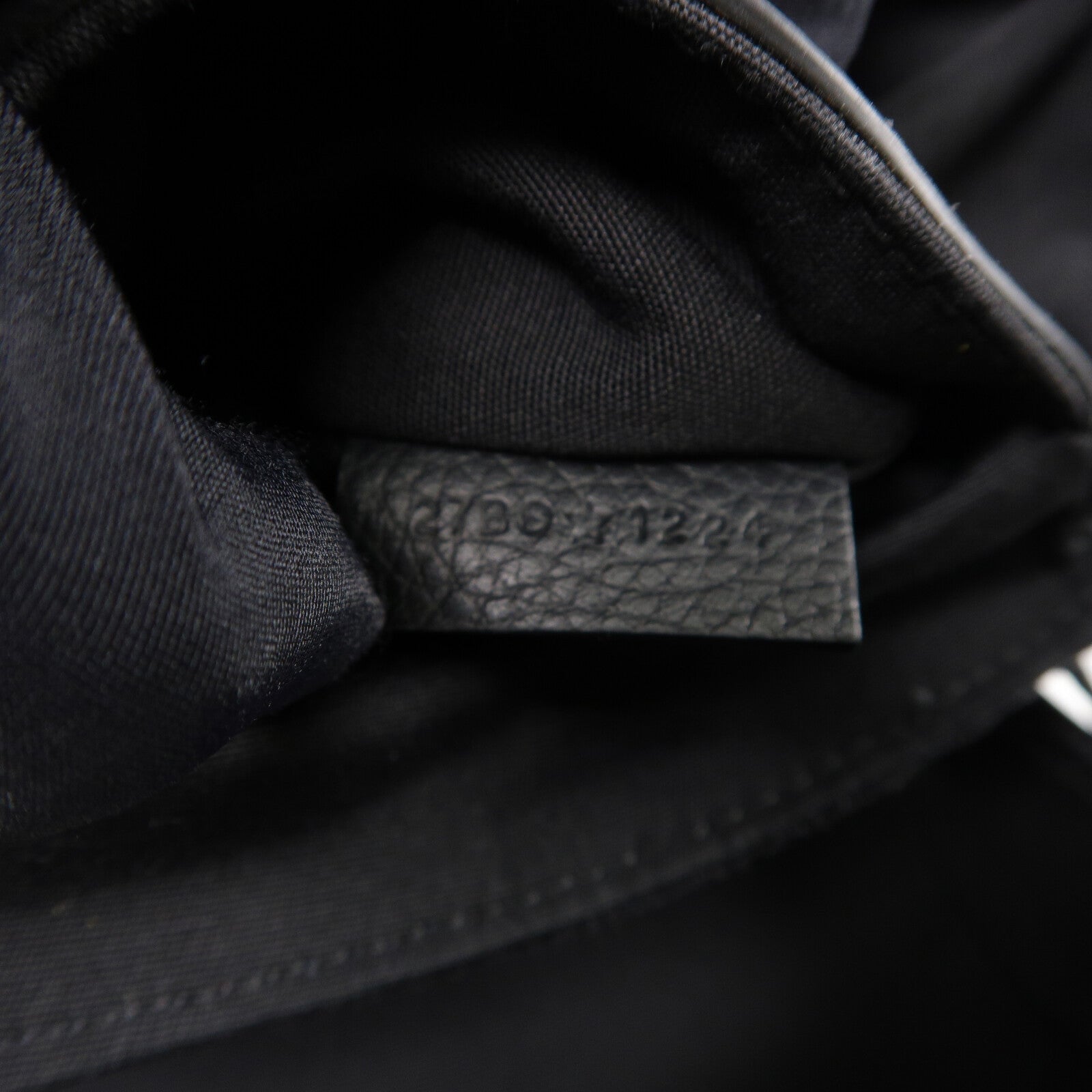 Dior 帆布Hit The Road肩背袋