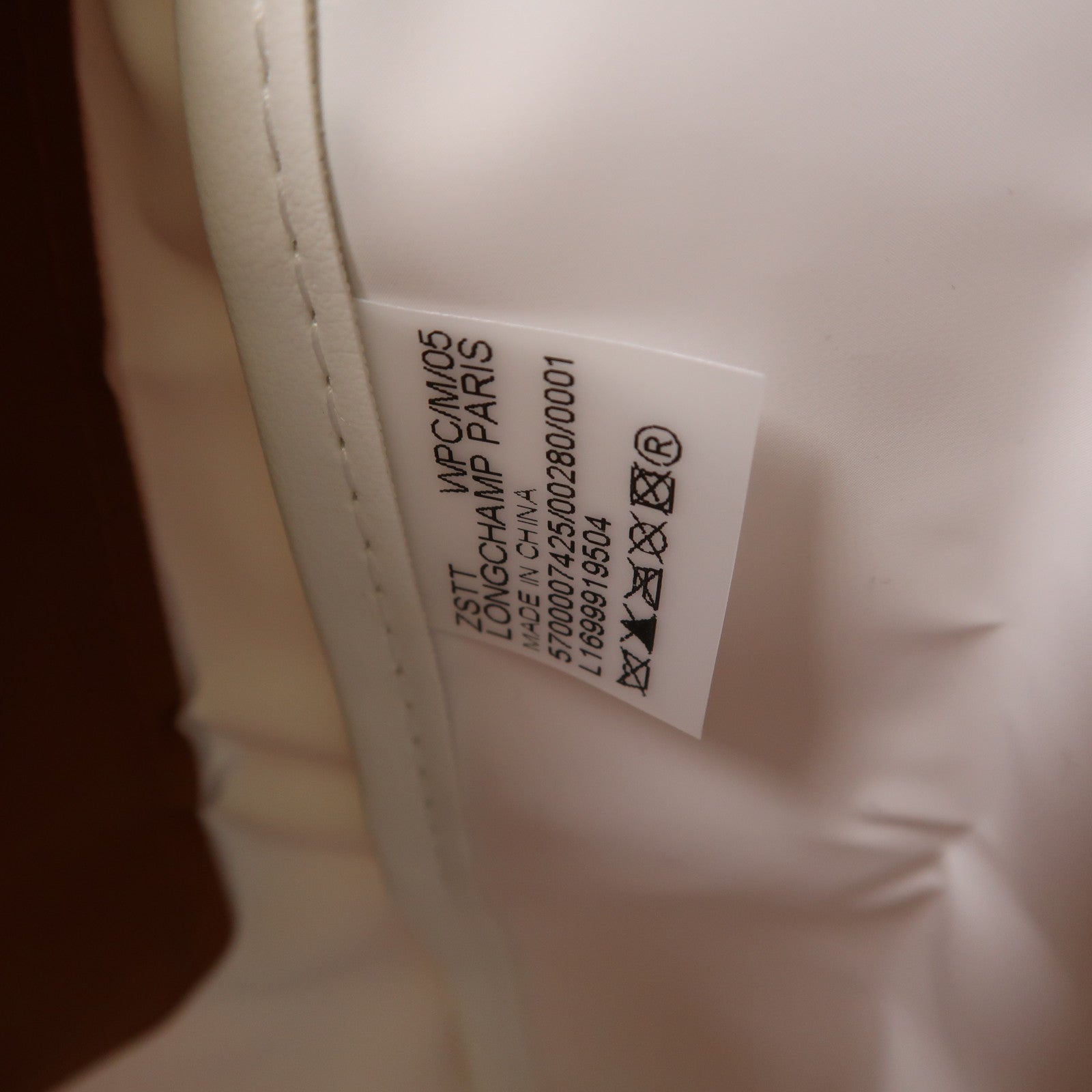 Longchamp 尼龍Backpack銀扣背包