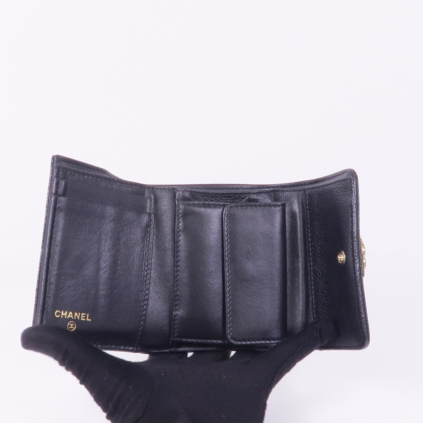 CHANEL 牛皮皮革Boy Wallet金扣錢包