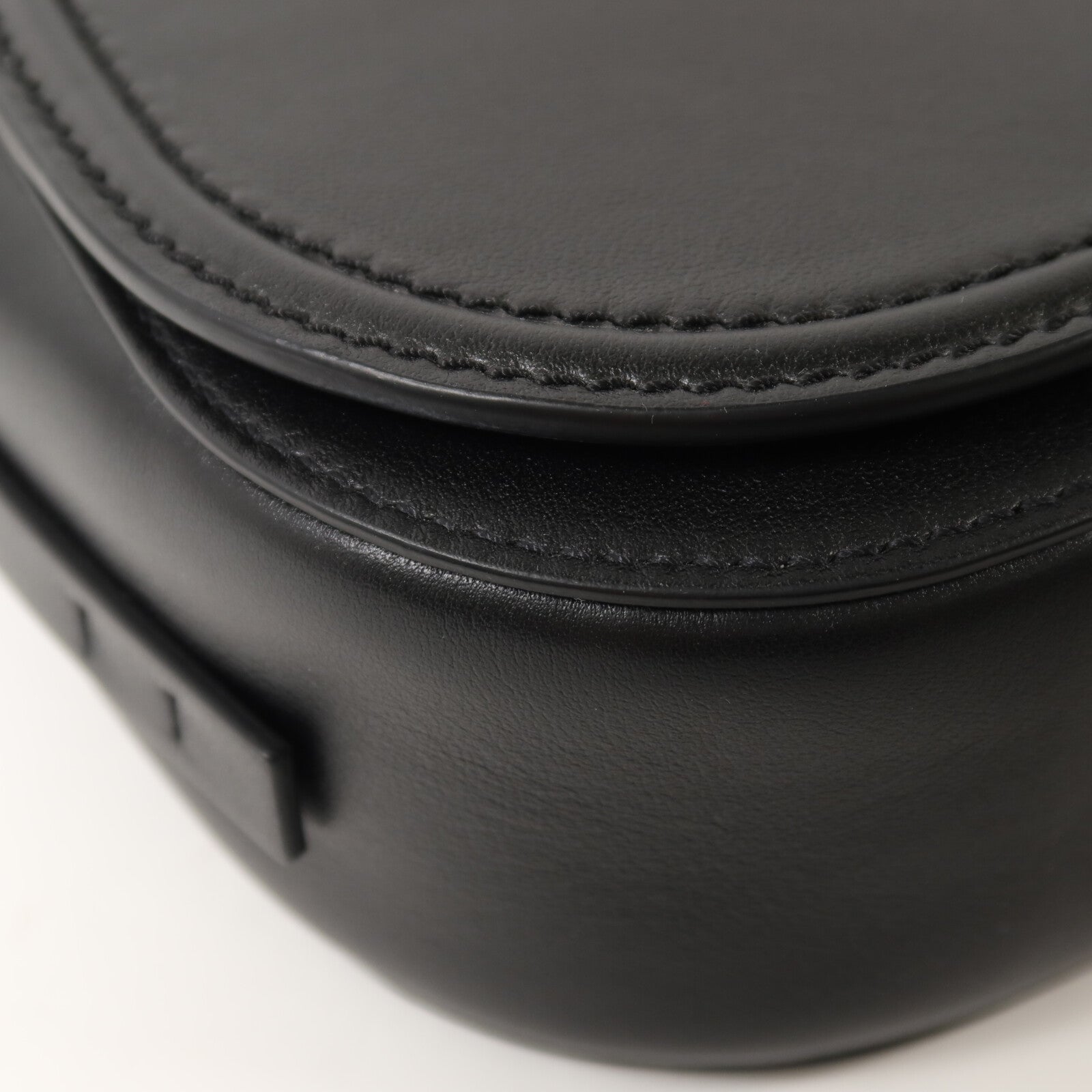 Valentino 牛皮皮革Shoulder Bag肩背袋