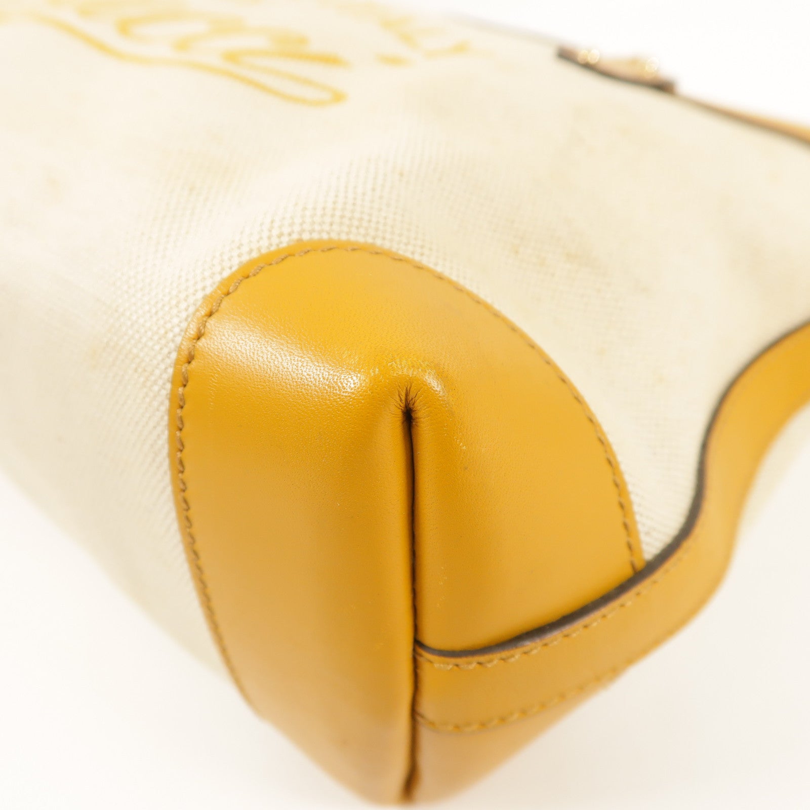 GUCCI GG Shoulder Bag 269878 Canvas Yellow Beige