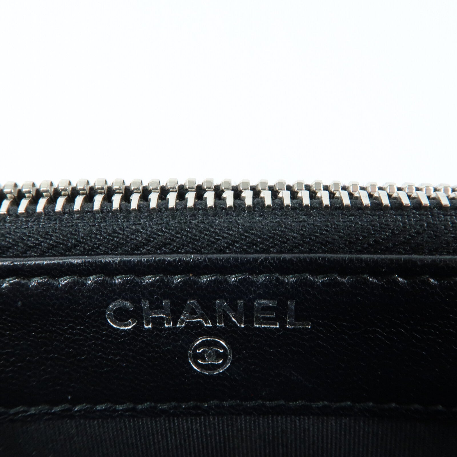 CHANEL 牛皮皮革Boy Double Zip Clutch Bag銀扣鏈帶肩背袋