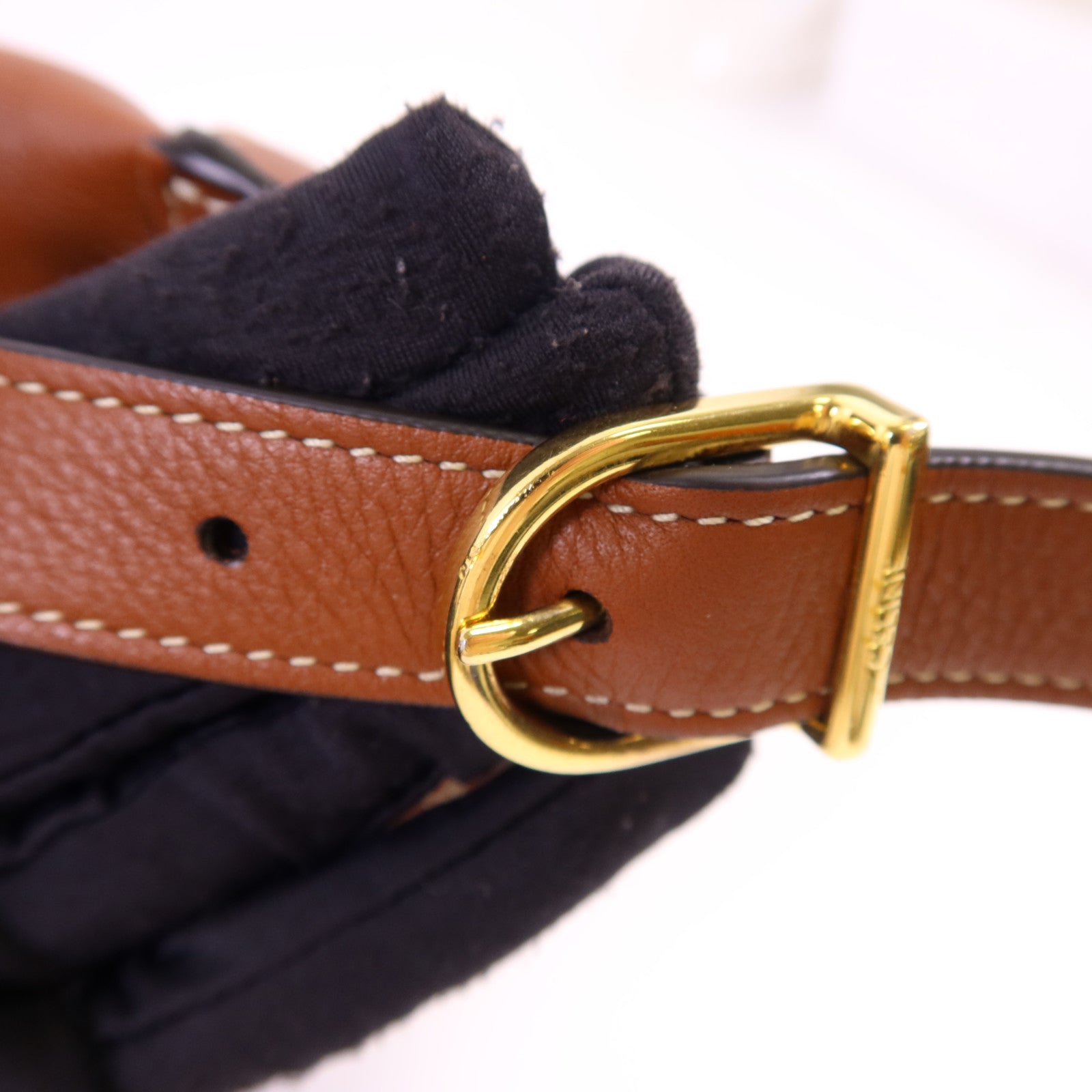 CELINE 牛皮皮革Romy金扣肩背袋