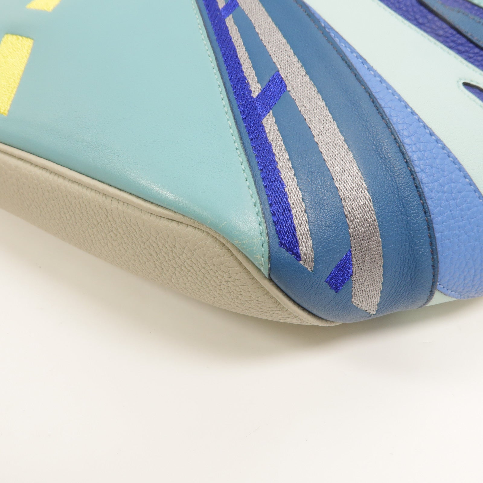 HERMES Swift/Togo皮革Cityslide Endless Road肩背袋