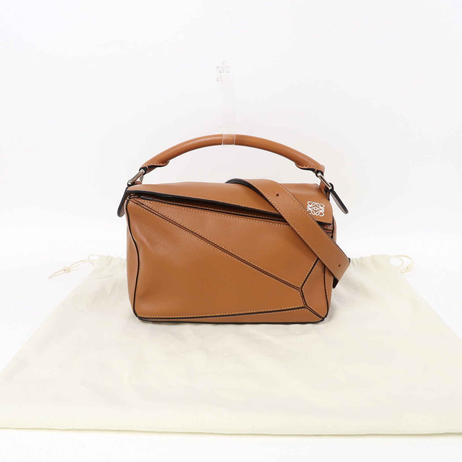 LOEWE 牛皮皮革Puzzle Bag銀扣手挽肩背兩用袋啡色