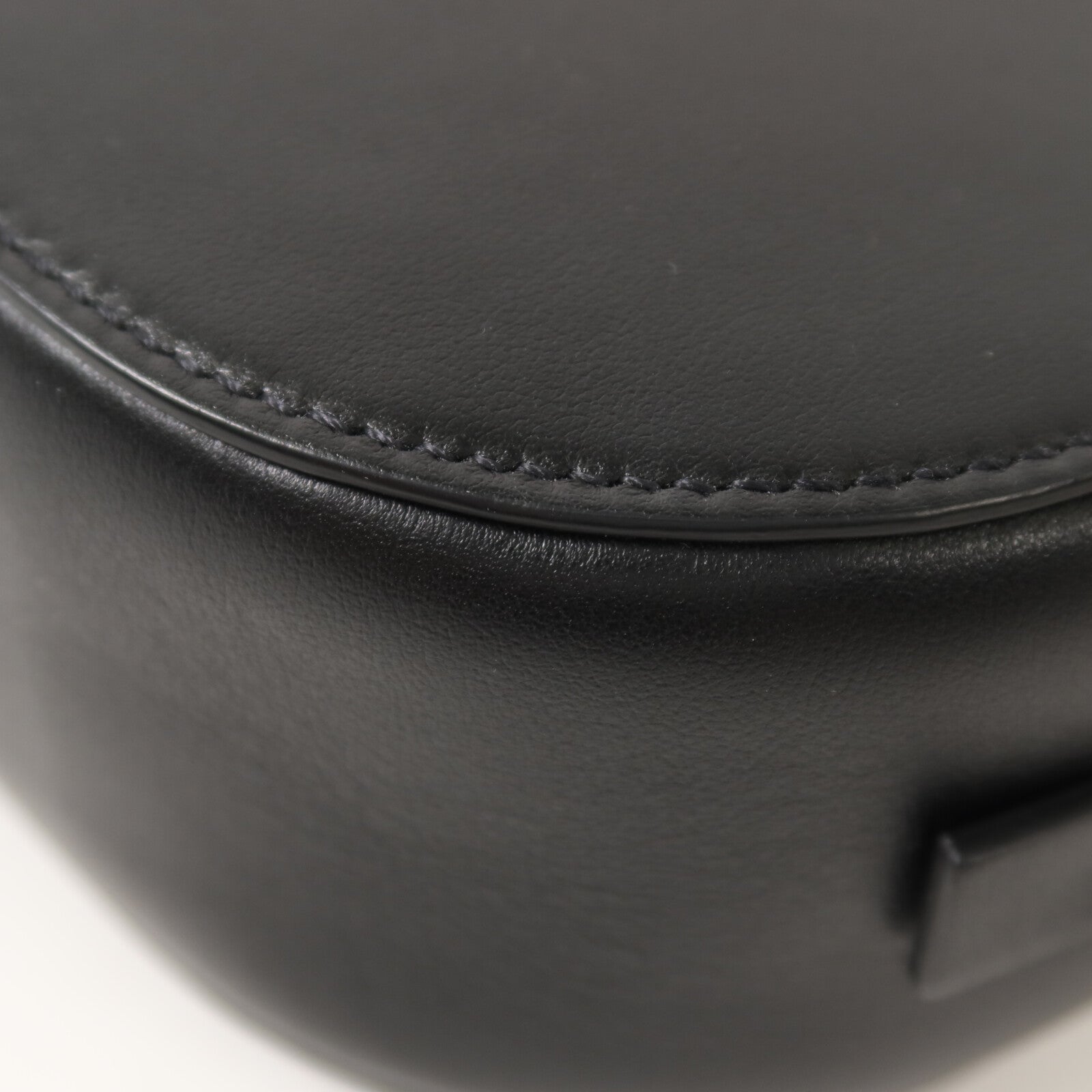 Valentino 牛皮皮革Shoulder Bag肩背袋