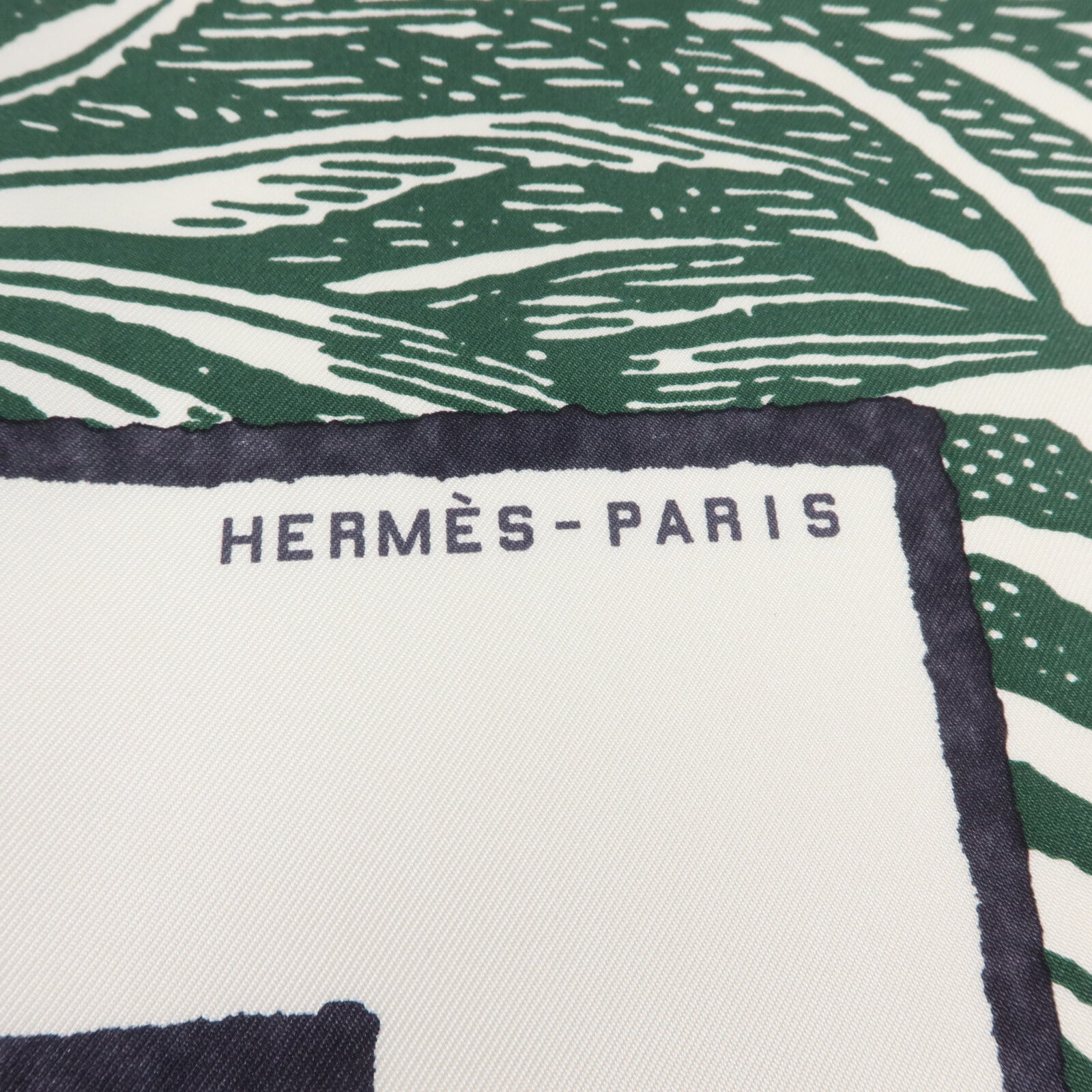 HERMES 絲質Scarf 70X70絲巾