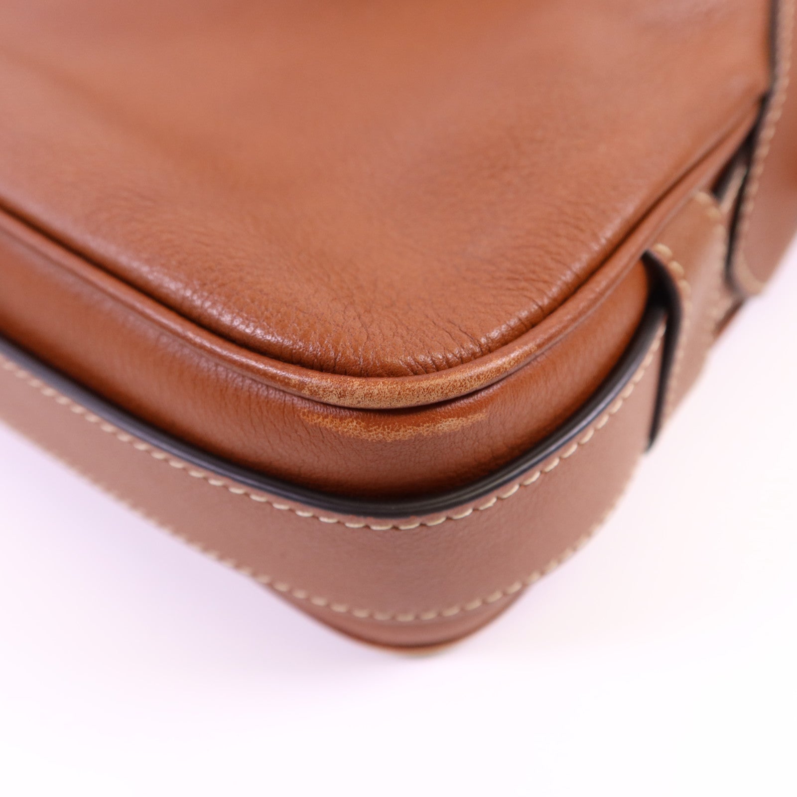 CELINE 牛皮皮革Romy金扣肩背袋