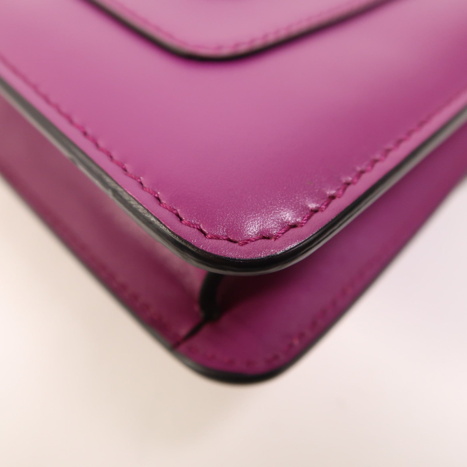 BVLGARI 牛皮皮革Serpenti Forever鏈帶肩背袋