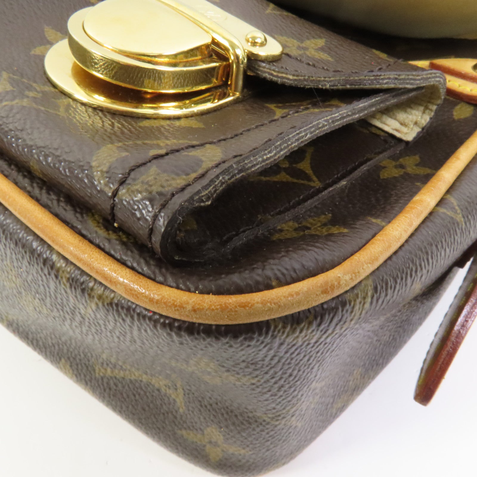 LOUIS VUITTON Monogram Hudson PM金扣肩背袋