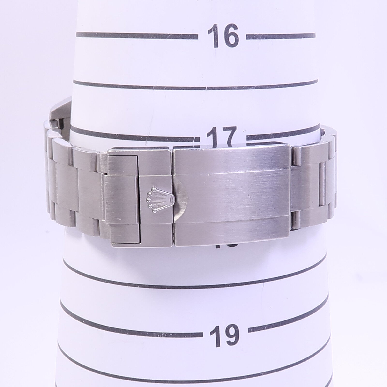 ROLEX Explorer II 226570