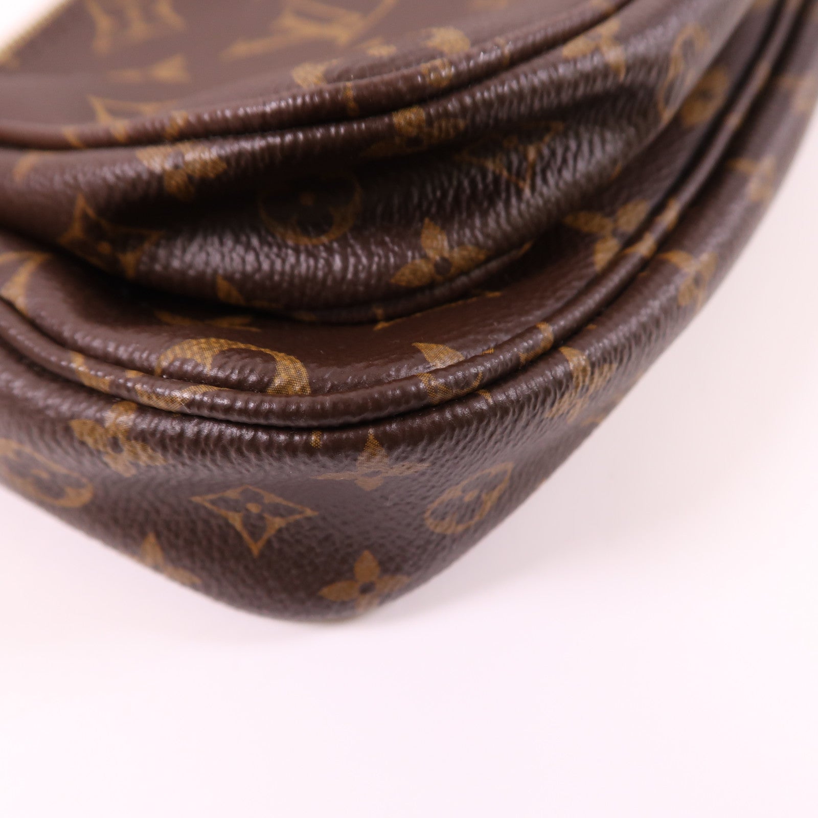 LOUIS VUITTON Monogram Multi Pochette Accessoires金扣肩背袋