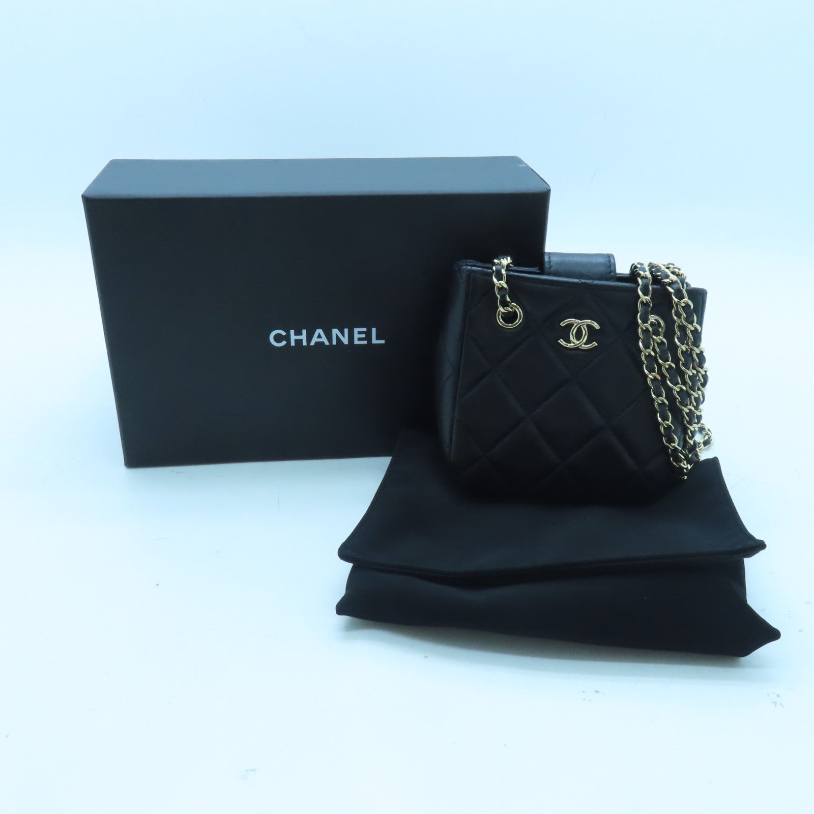 CHANEL 菱格羊皮皮革Chain Shoulder金扣鏈帶肩背袋黑色