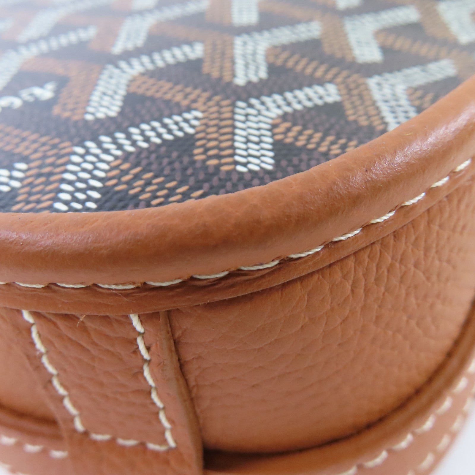 GOYARD 塗層帆布Belvedere PM Shoulder Bag銀扣肩背袋啡色/黑色