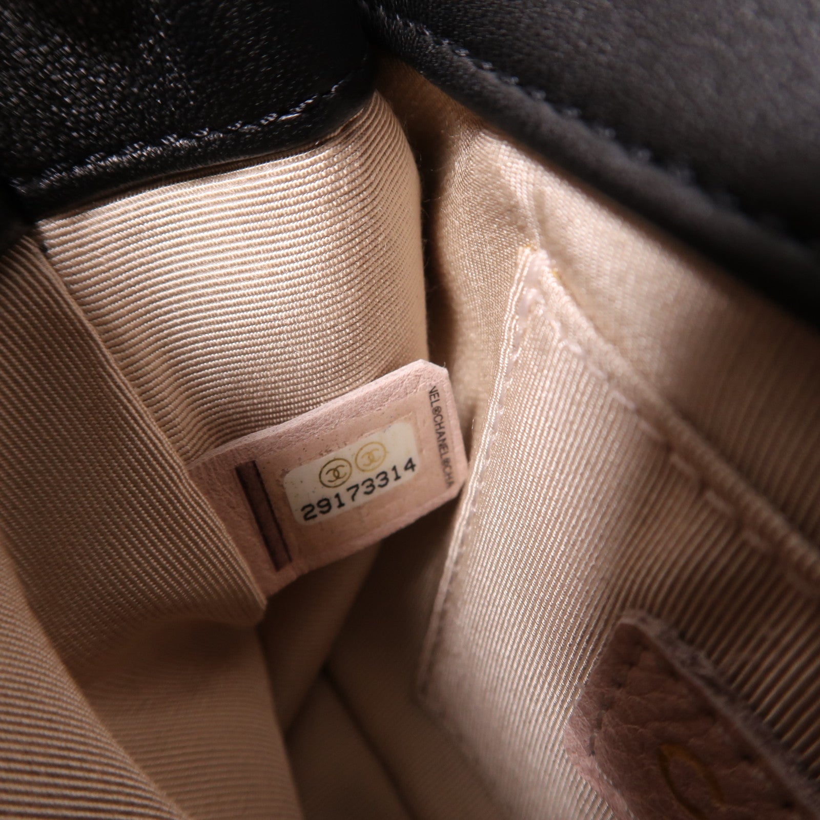 CHANEL 牛皮皮革Waist Bag金扣腰包