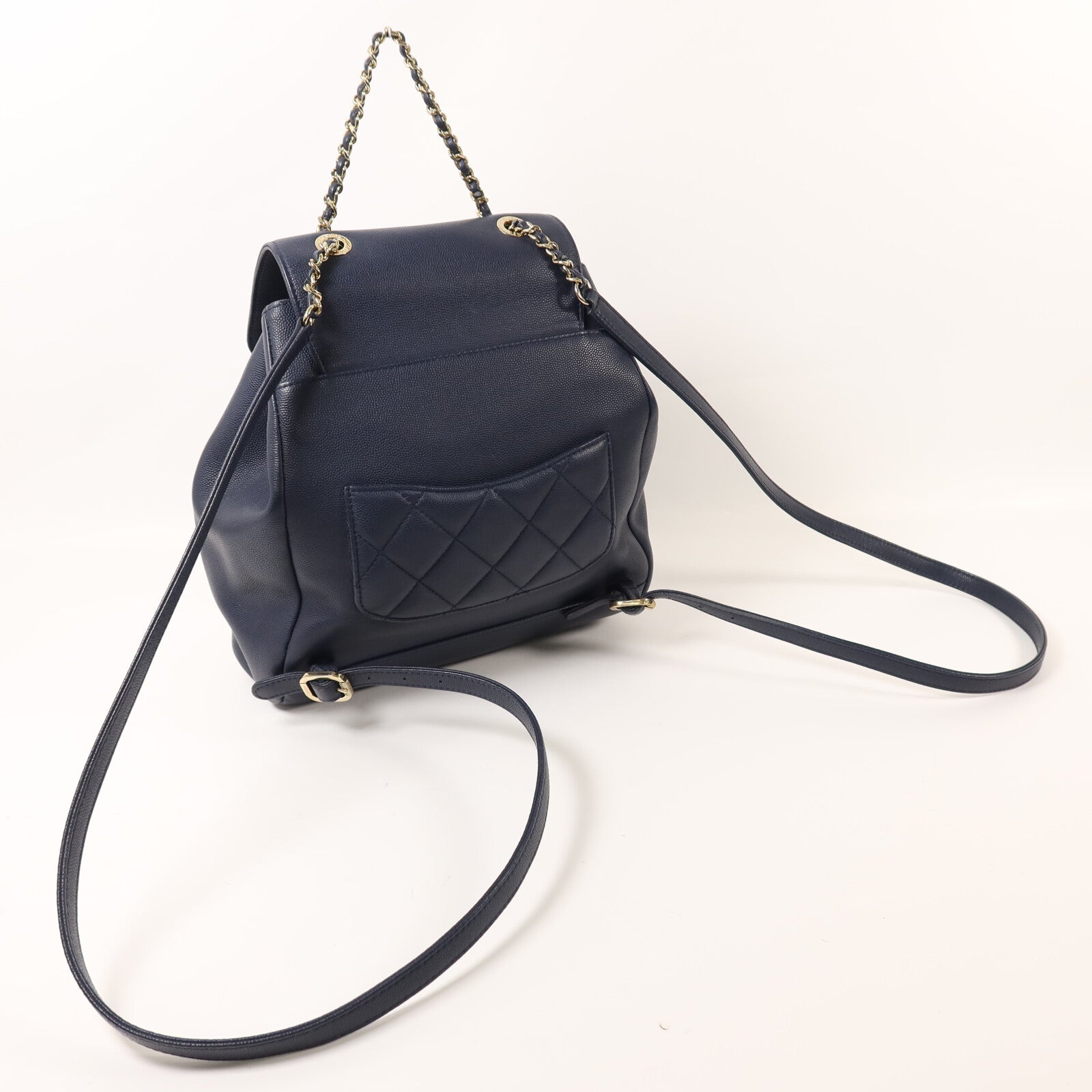 CHANEL 牛皮皮革Business Affinity Backpack金扣鏈帶背包