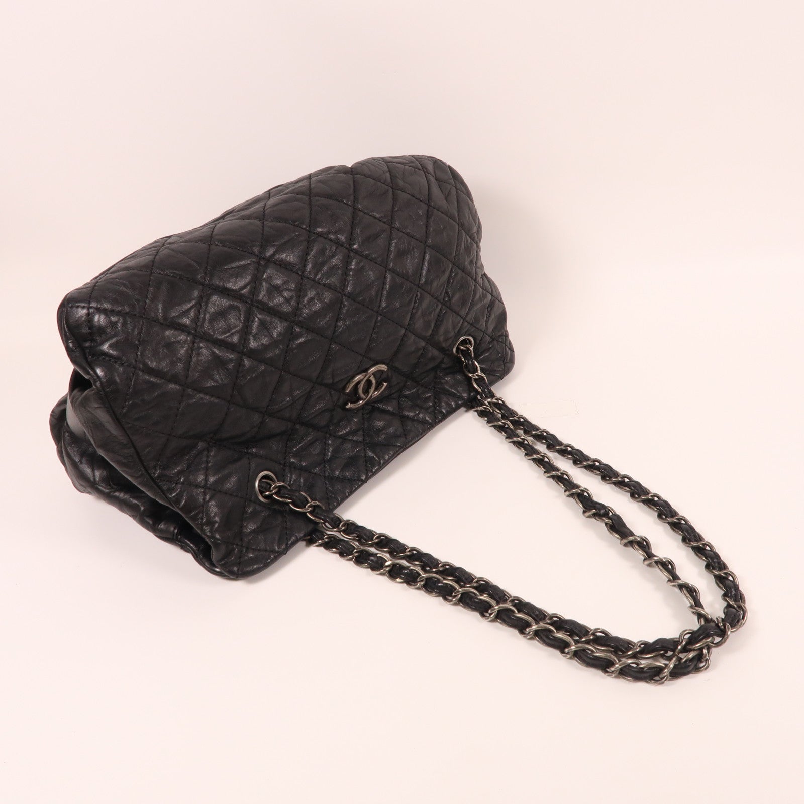 CHANEL 牛皮皮革Chain Shoulder銀扣鏈帶肩背袋黑色