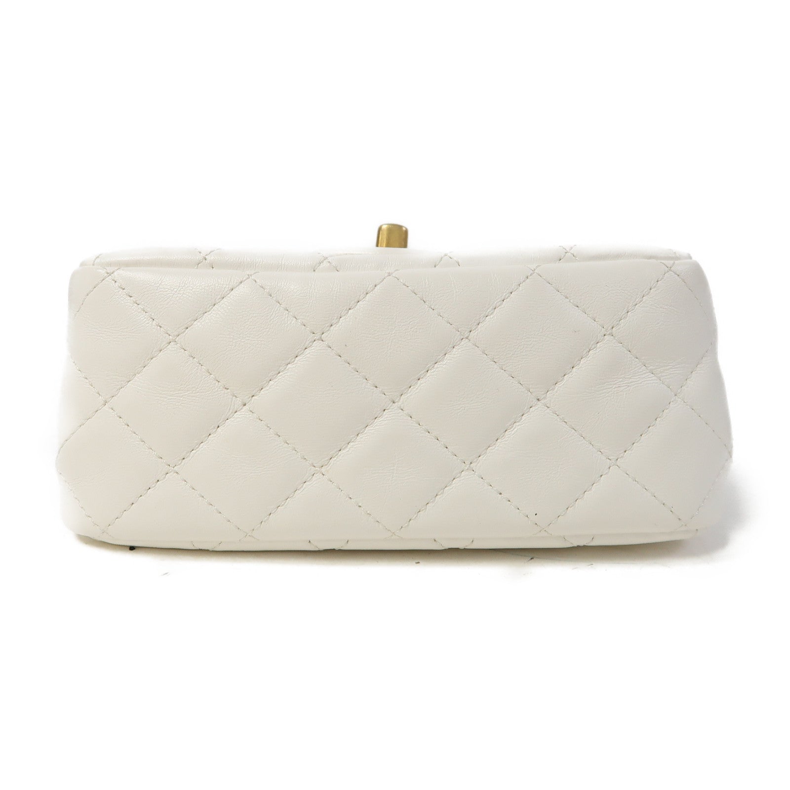 CHANEL 【激減優惠】菱格羊皮皮革Flap Bag金扣鏈帶肩背袋白色