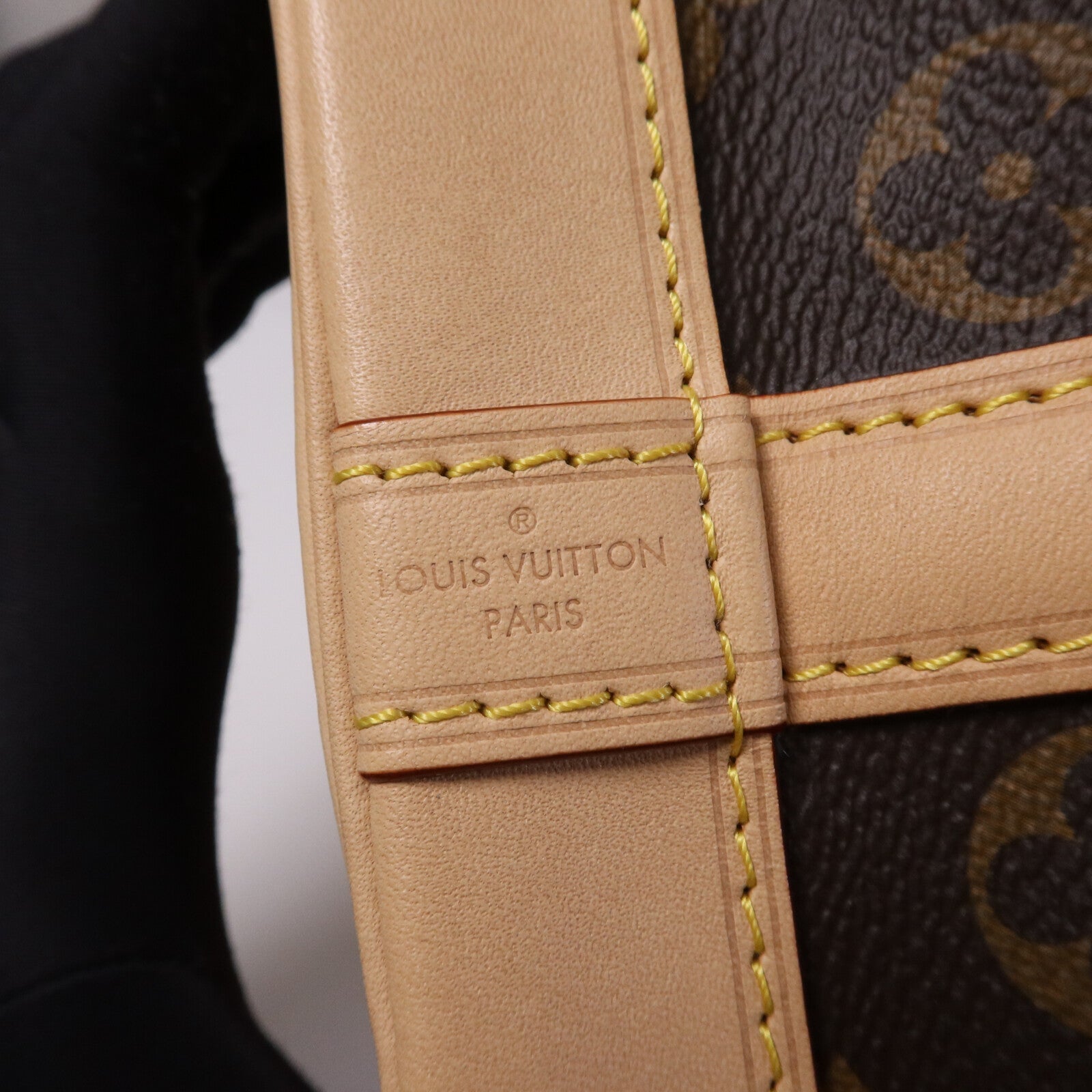 LOUIS VUITTON Monogram Noe BB金扣肩背袋