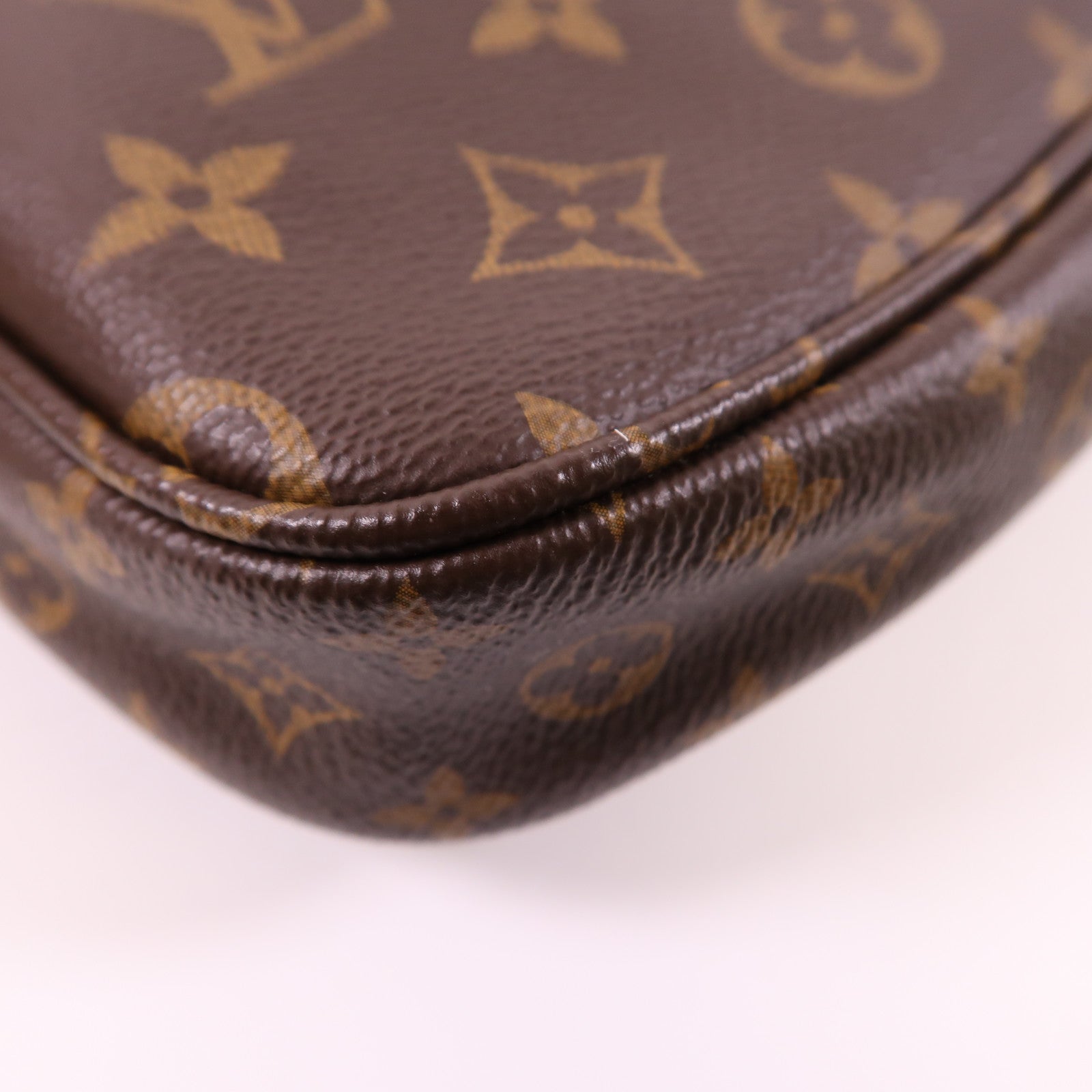 LOUIS VUITTON Monogram Multi Pochette Accessoires金扣肩背袋