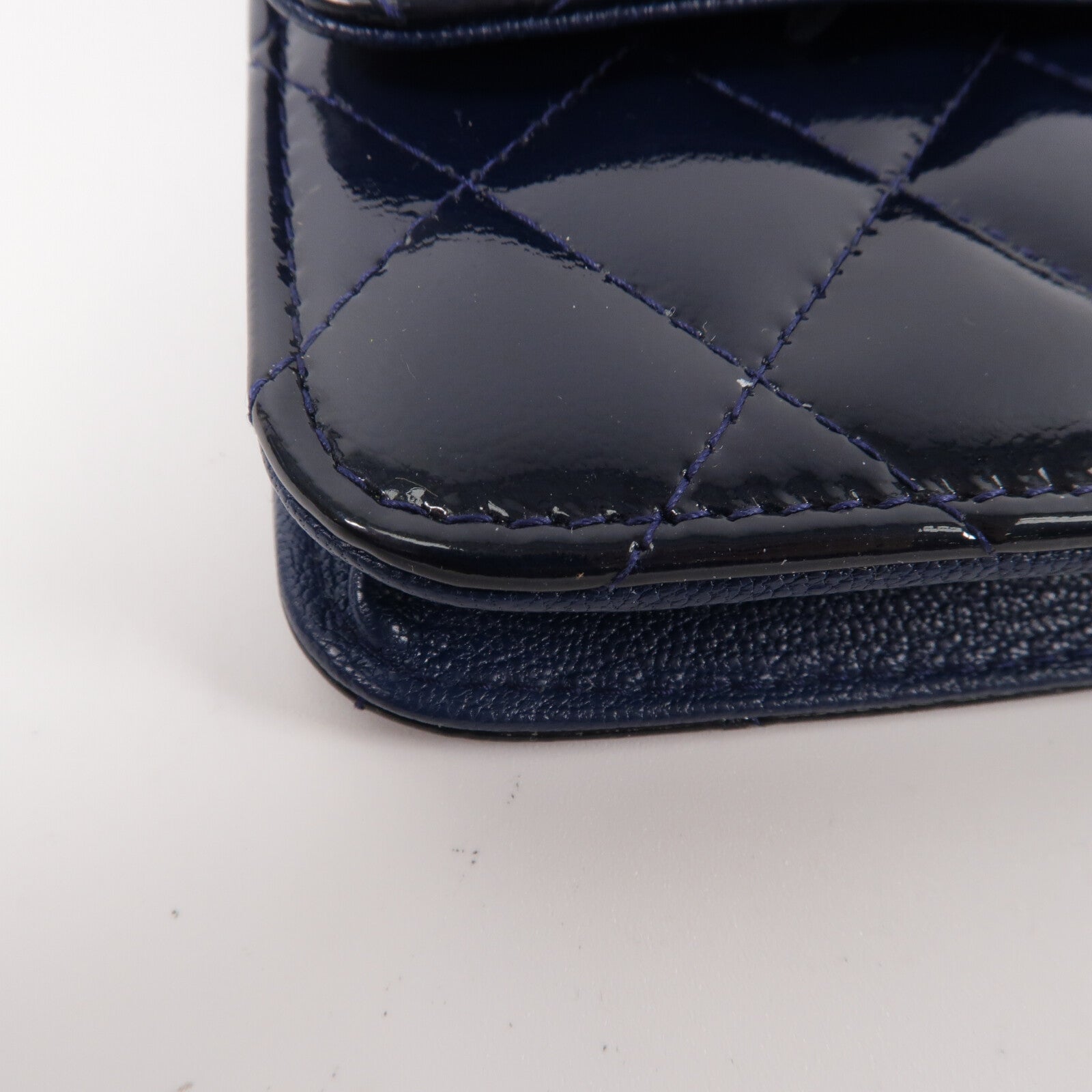 CHANEL 漆皮皮革Wallet On Chain鏈帶肩背袋