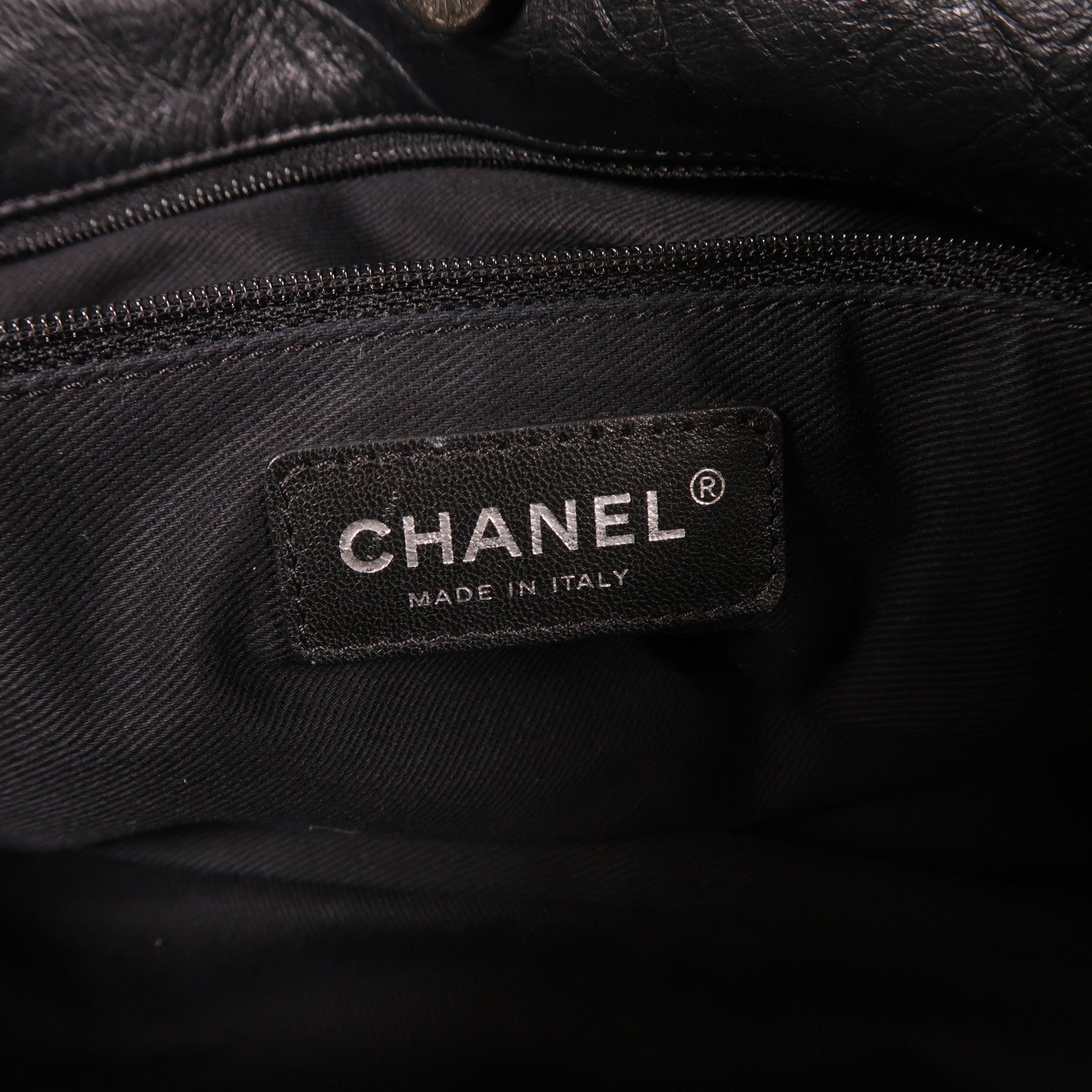 CHANEL 牛皮皮革Chain Shoulder銀扣鏈帶肩背袋黑色