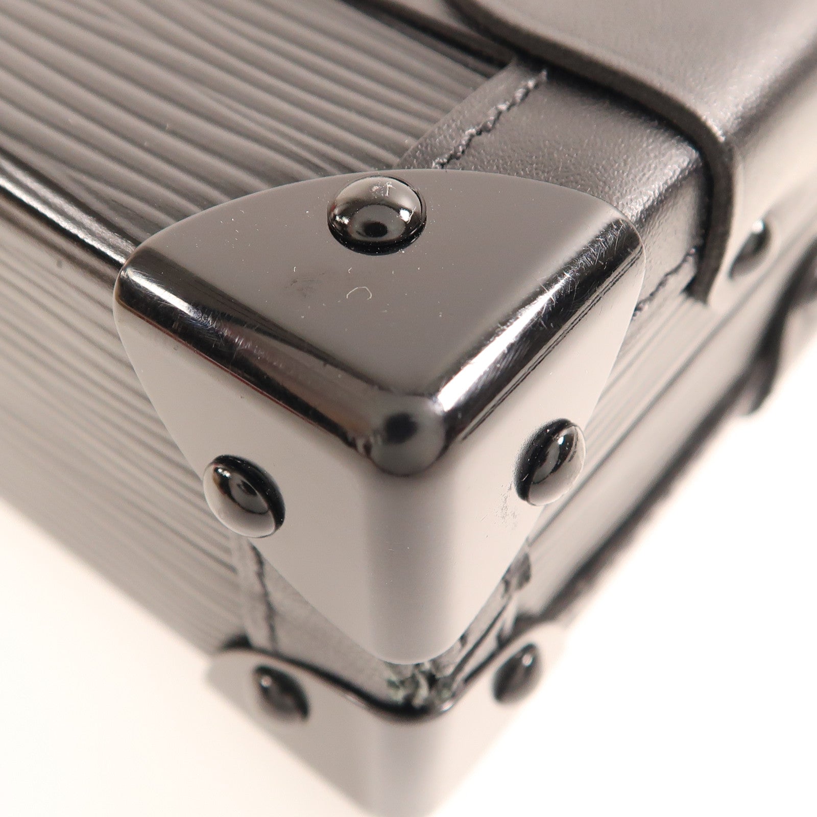 LOUIS VUITTON Epi Petite Malle金扣肩背袋