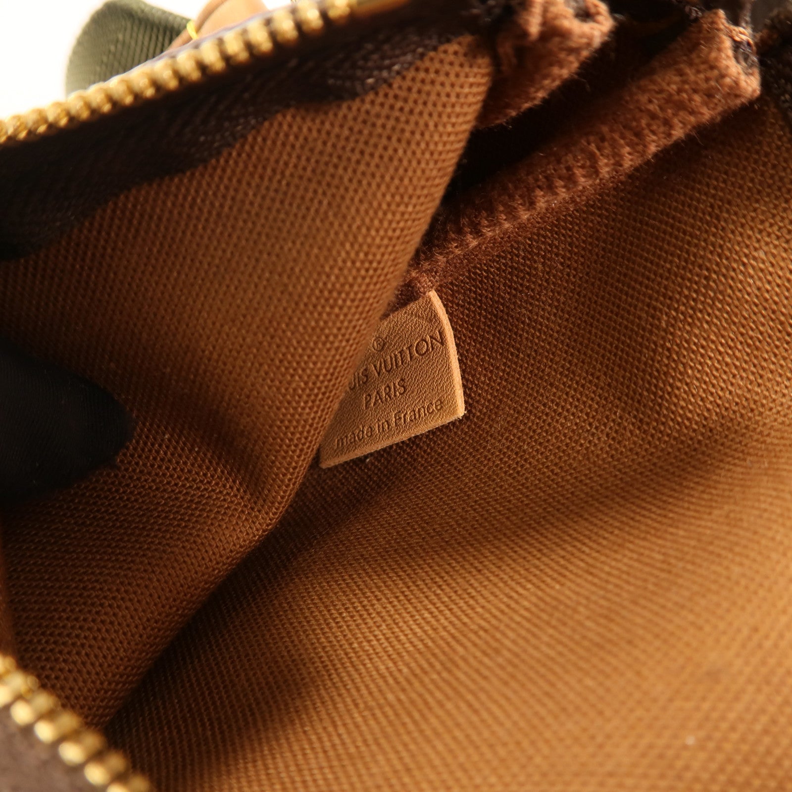 LOUIS VUITTON Monogram Multi Pochette Accessoires金扣肩背袋