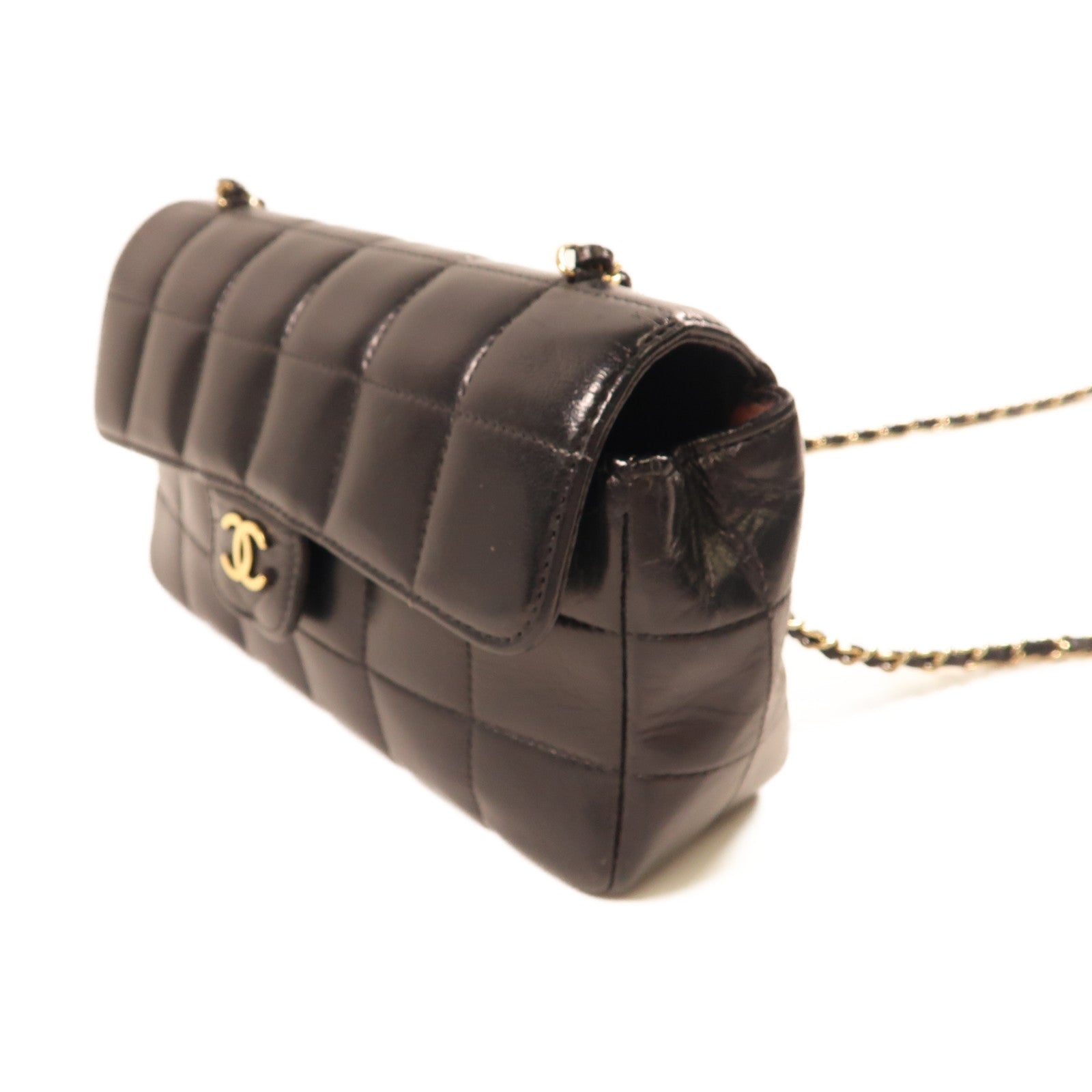 CHANEL 牛皮皮革Chain Shoulder金扣鏈帶肩背袋黑色