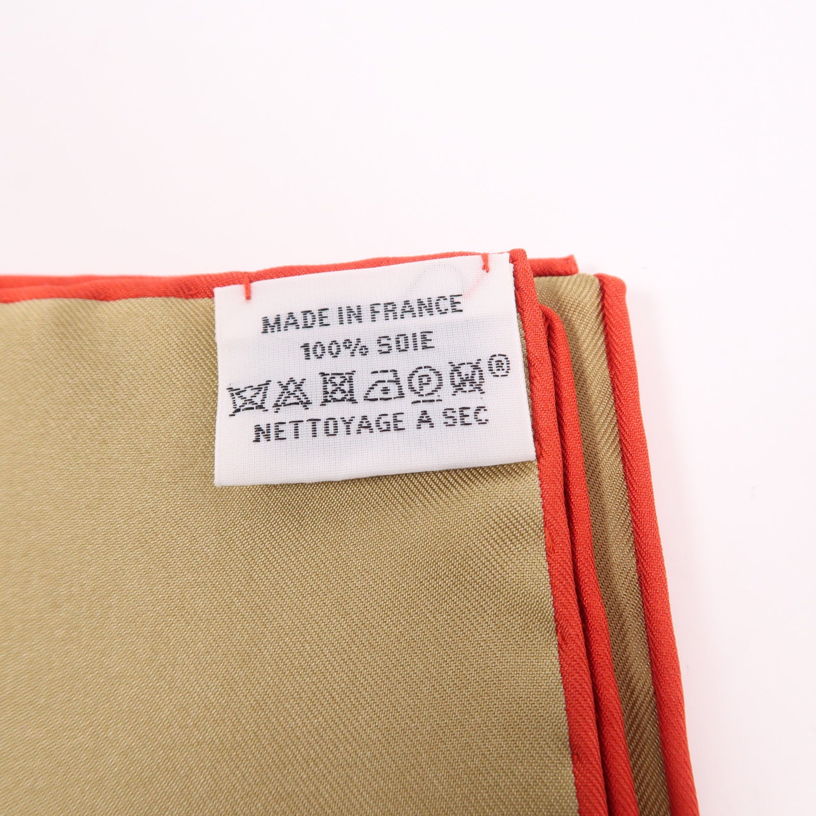 HERMES 【激減優惠】絲質Scarf 90x90cm絲巾
