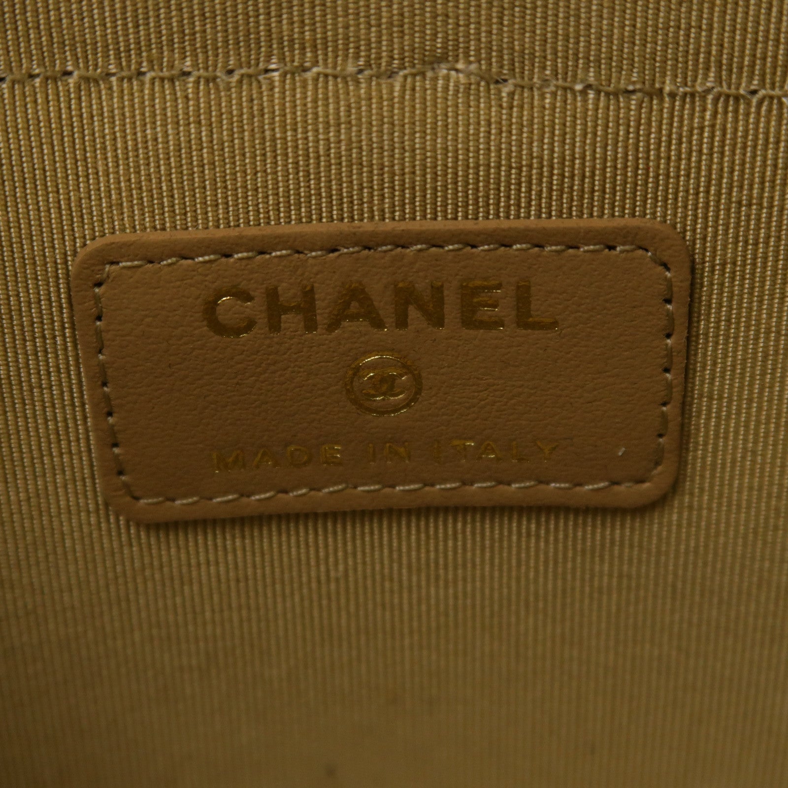 CHANEL 【激減優惠】菱格牛皮皮革Chain Shoulder金扣肩背袋金色