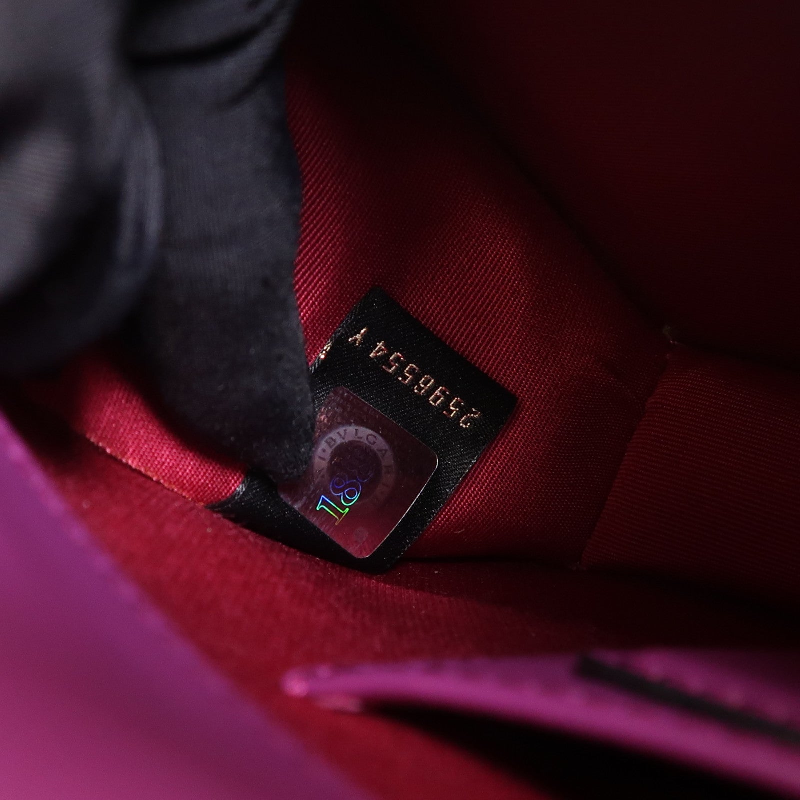 BVLGARI 【激減優惠】牛皮皮革Serpenti Forever鏈帶肩背袋