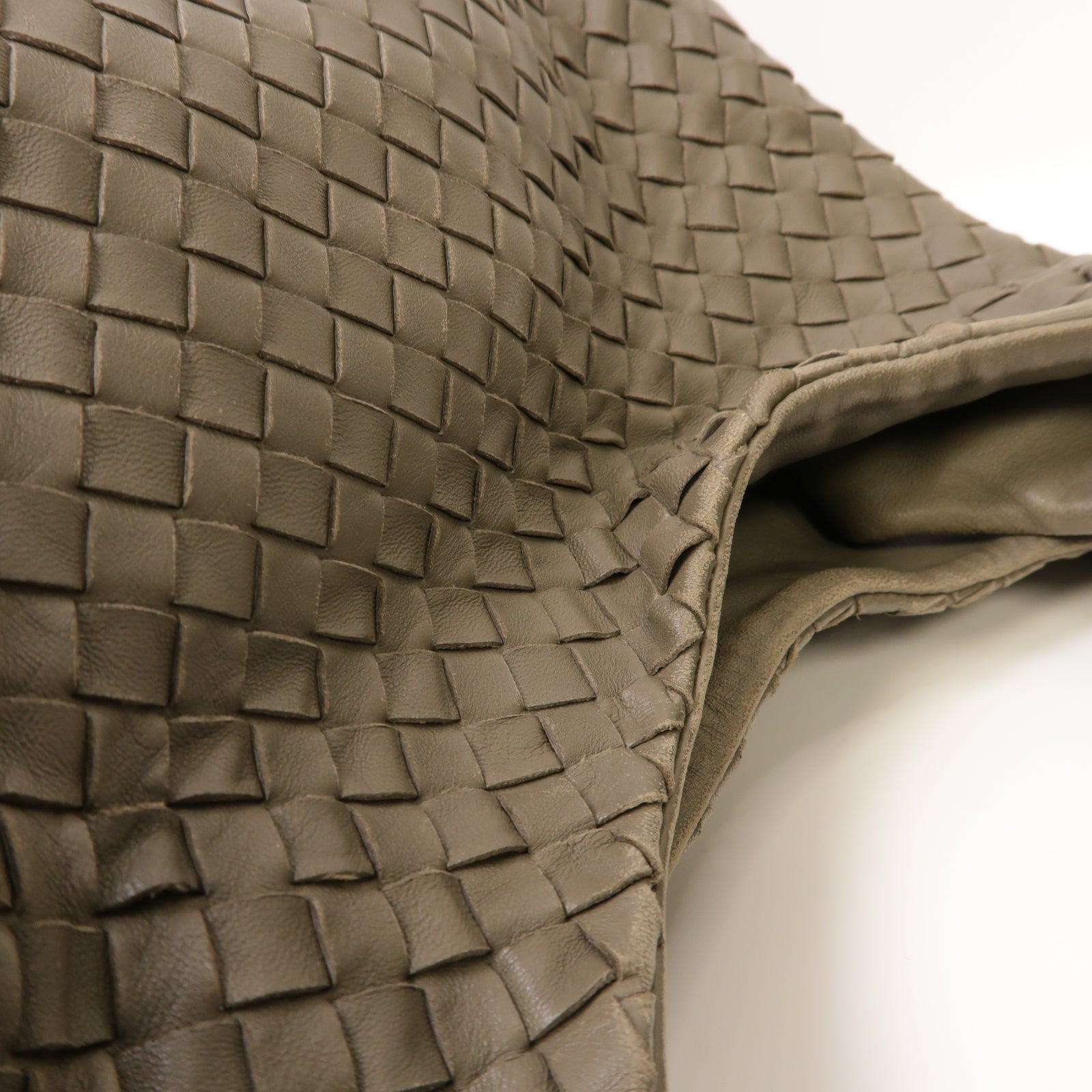 BOTTEGA VENETA 羊皮皮革Shoulder Bag肩背袋灰色