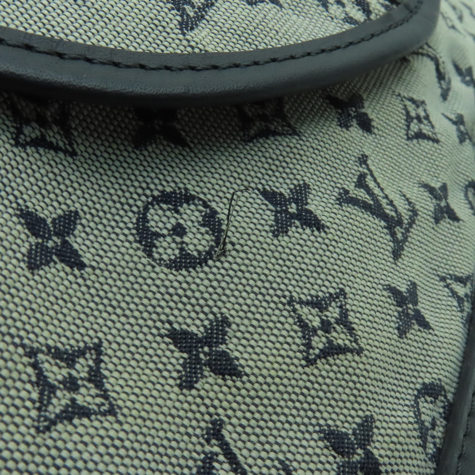 LOUIS VUITTON Monogram Mini Marjorie金扣肩背袋藍色