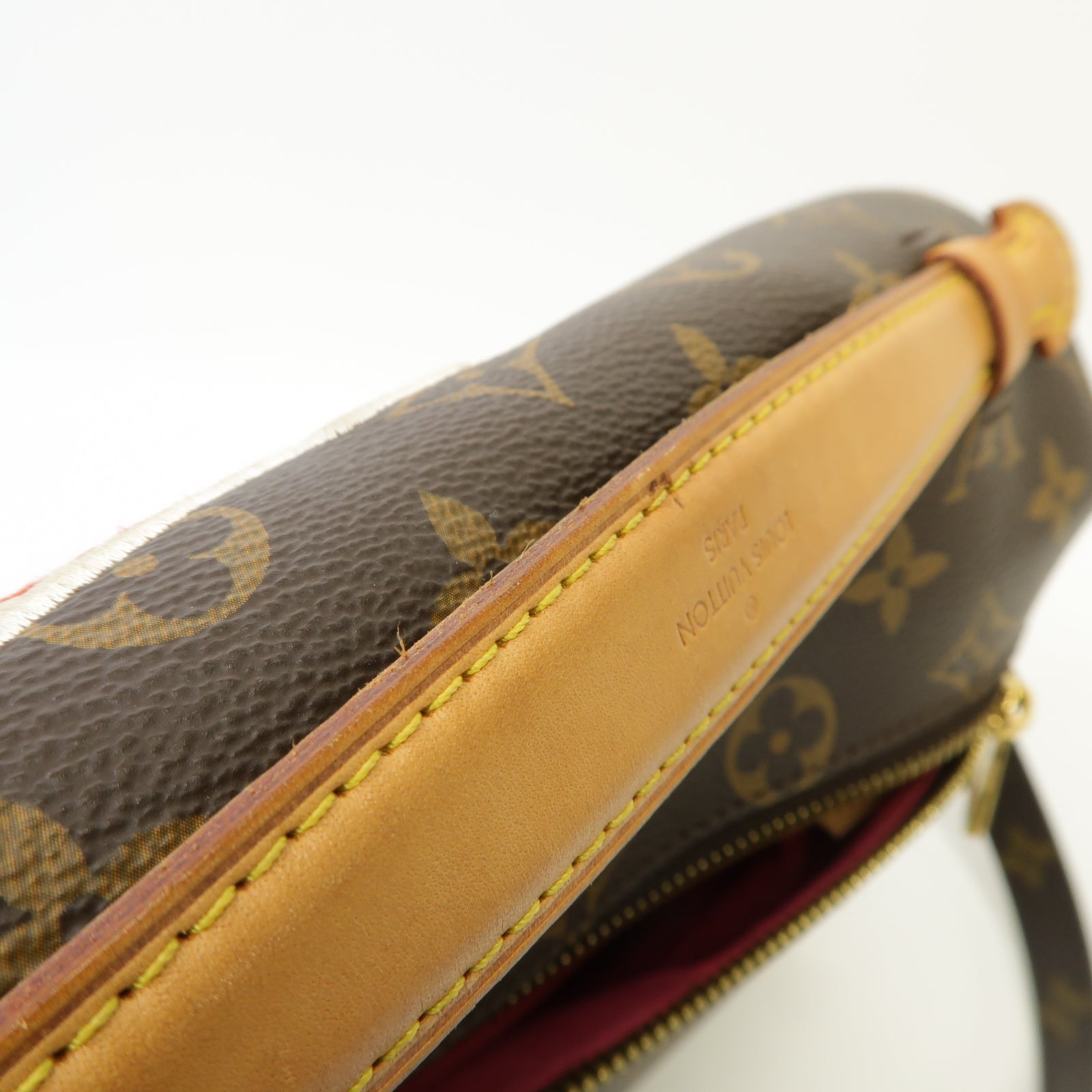 LOUIS VUITTON Monogram Pochette Metis金扣手挽肩背兩用袋啡色