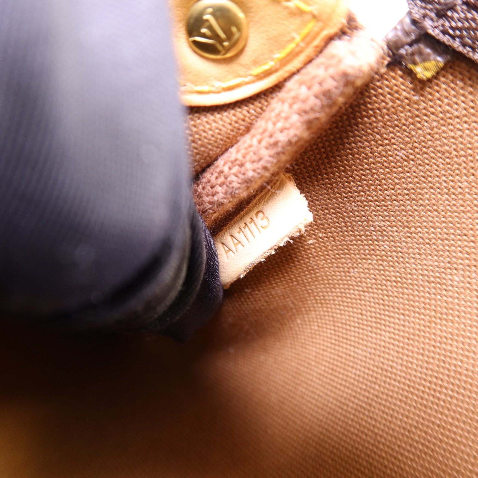 LOUIS VUITTON Monogram Eva金扣手挽肩背兩用袋